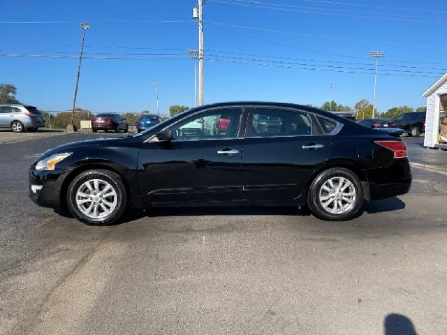 2014 Super Black Nissan Altima 2.5 S (1N4AL3AP9EC) with an 2.5L L4 DOHC 16V engine, Continuously Variable Transmission transmission, located at 4508 South Dixie Dr, Moraine, OH, 45439, (937) 908-9800, 39.690136, -84.216438 - Photo#2