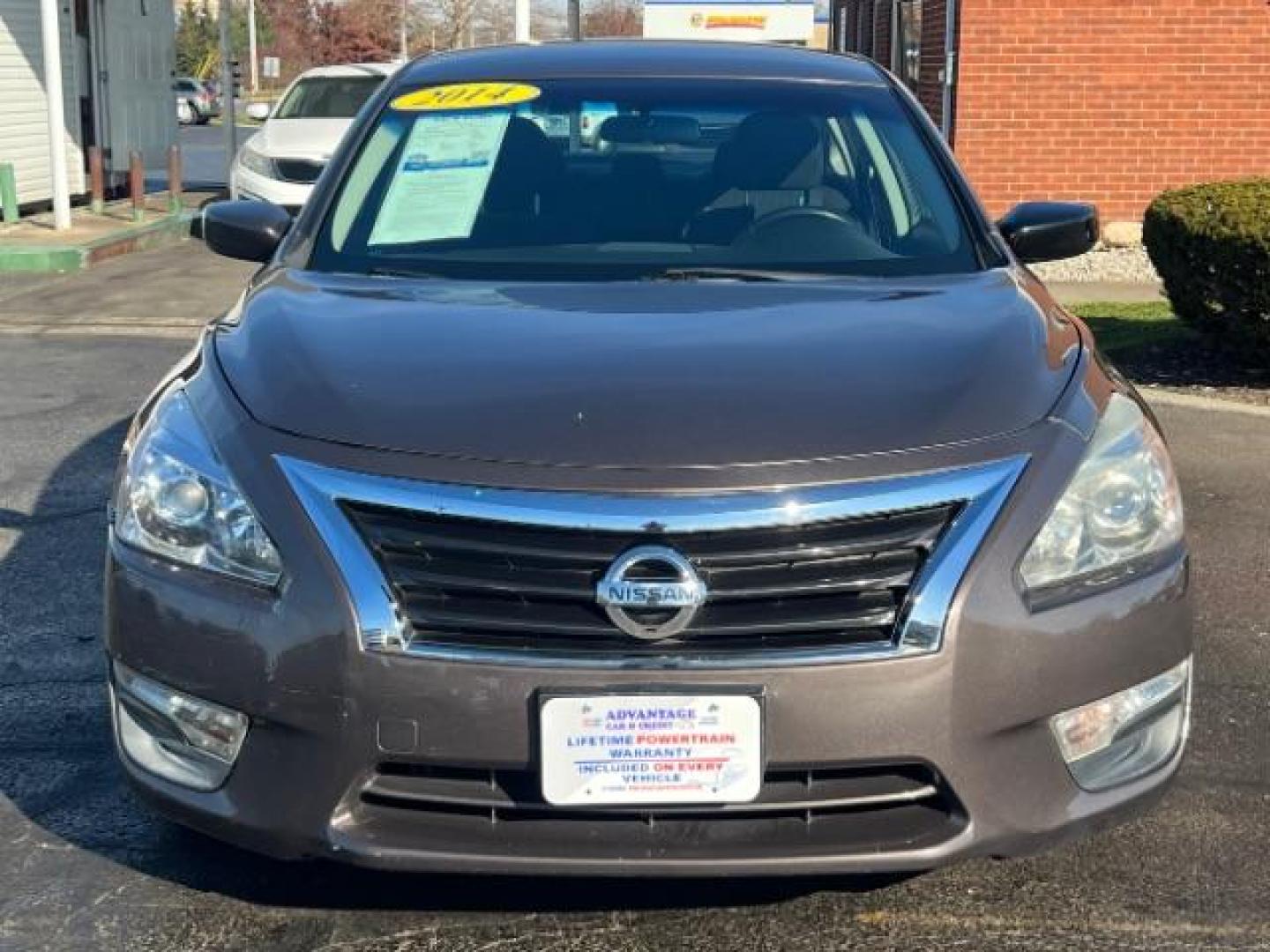 2014 Java Metallic Nissan Altima 2.5 SV (1N4AL3AP1EC) with an 2.5L L4 DOHC 16V engine, Continuously Variable Transmission transmission, located at 4508 South Dixie Dr, Moraine, OH, 45439, (937) 908-9800, 39.690136, -84.216438 - Photo#1