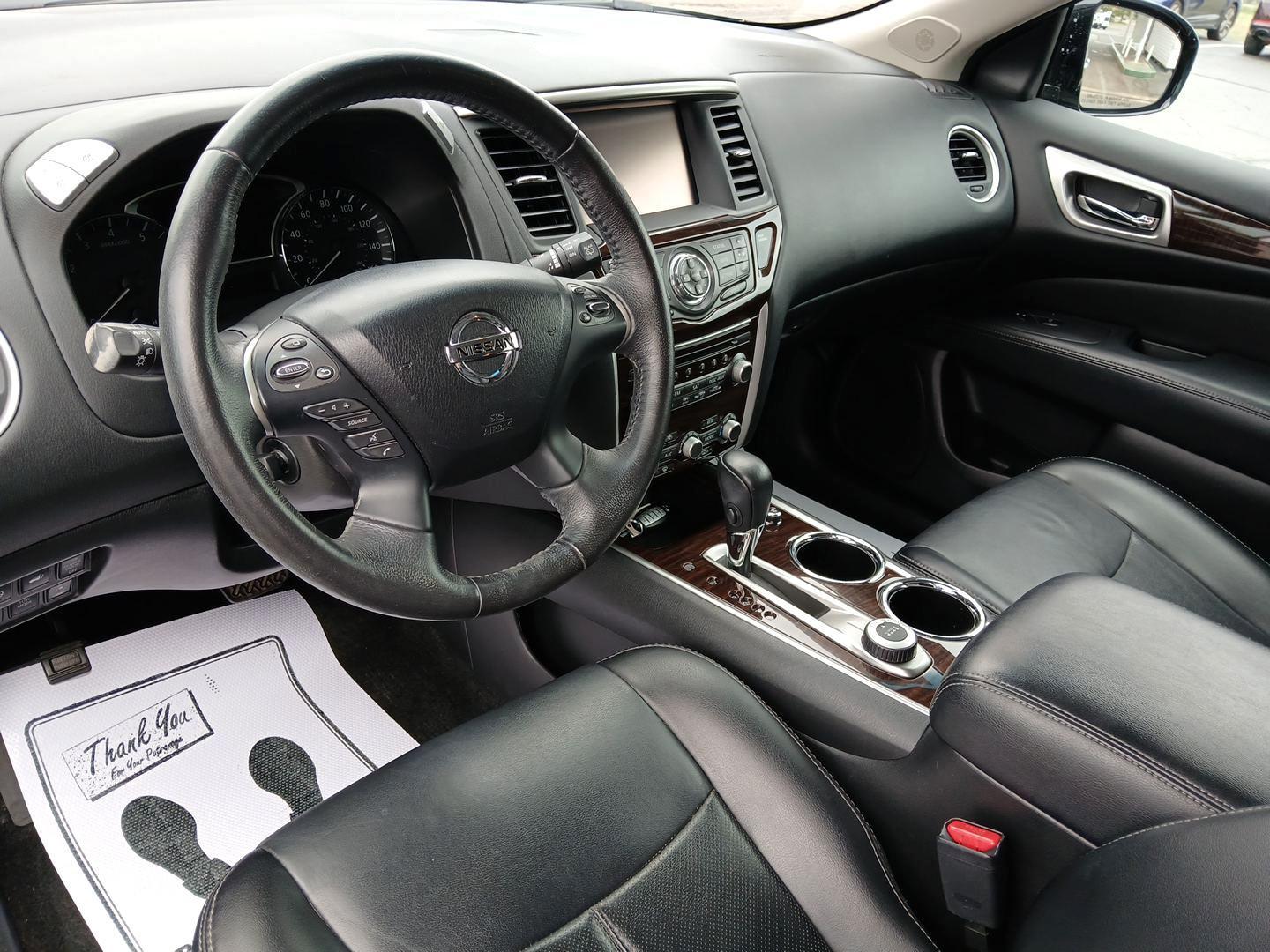 2014 Dark Slate Nissan Pathfinder (5N1AR2MM9EC) with an 3.5L V6 DOHC 24V engine, Continuously Variable Transmission transmission, located at 1099 N County Rd 25A, OH, 45373, (937) 908-9800, 40.057079, -84.212883 - Photo#8