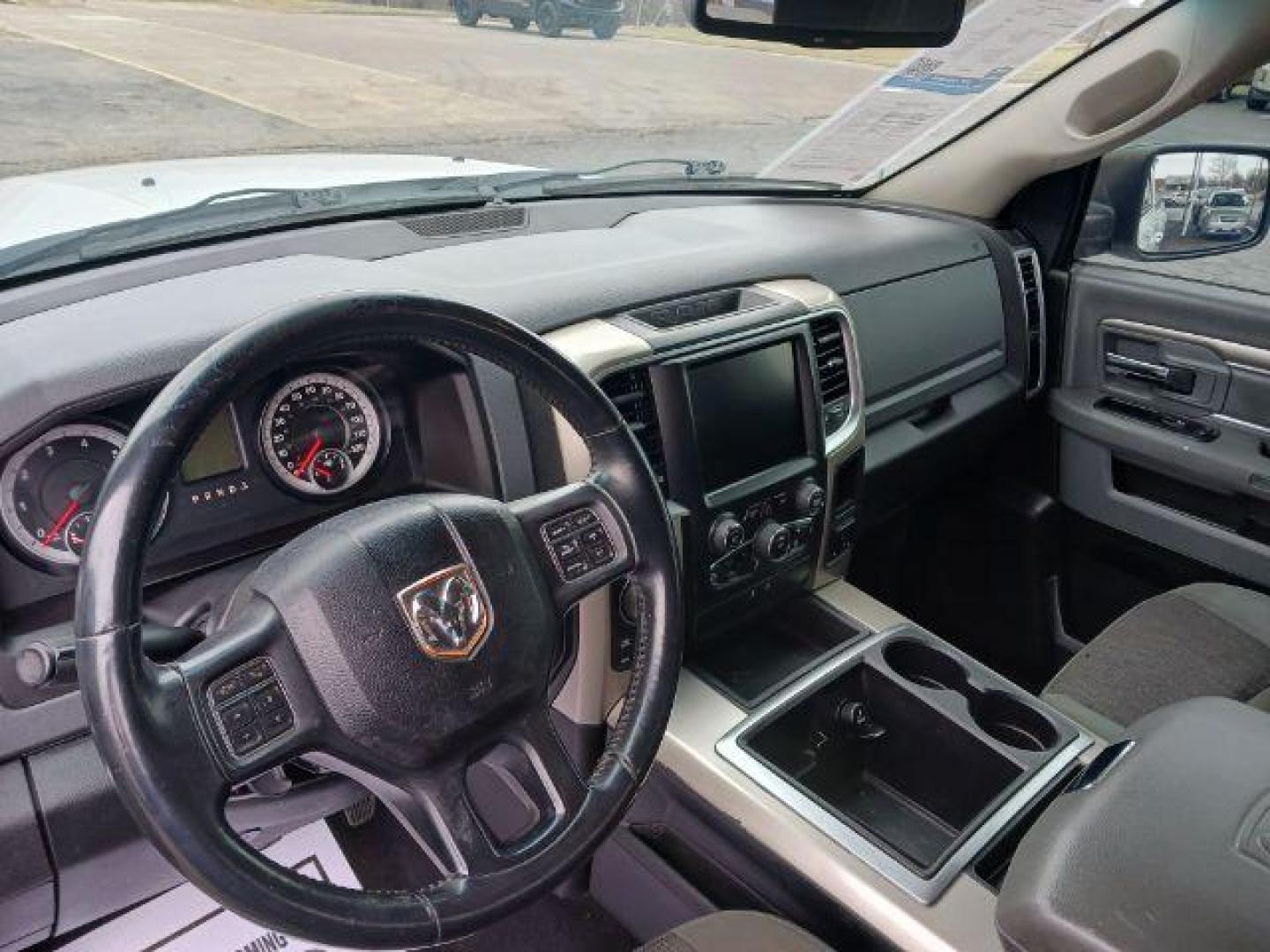 2014 Bright White Clearcoat RAM 1500 SLT Quad Cab 4WD (1C6RR7GT9ES) with an 5.7L V8 OHV 16V engine, 8-Speed Automatic transmission, located at 1184 Kauffman Ave, Fairborn, OH, 45324, (937) 908-9800, 39.807365, -84.029114 - Photo#6