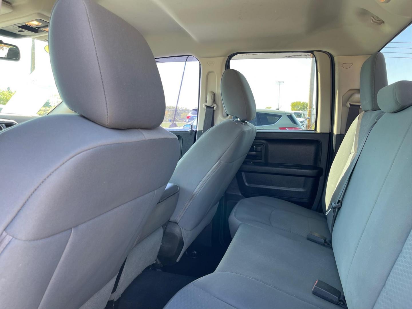 2014 Black Clearcoat RAM 1500 Tradesman Quad Cab 4WD (1C6RR7FT4ES) with an 5.7L V8 OHV 16V engine, 6-Speed Automatic transmission, located at 1230 East Main St, Xenia, OH, 45385, (937) 908-9800, 39.687321, -83.910294 - Photo#9