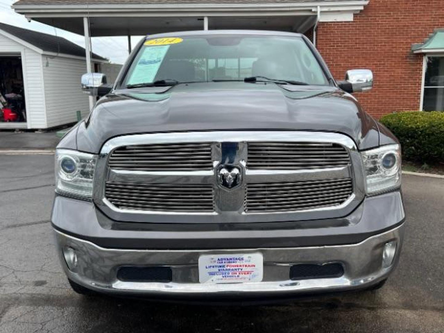 2014 Granite Crystal Met CC RAM 1500 Laramie Crew Cab SWB 4WD (1C6RR7NTXES) with an 5.7L V8 OHV 16V engine, 8-Speed Automatic transmission, located at 1951 S Dayton Lakeview Rd., New Carlisle, OH, 45344, (937) 908-9800, 39.890999, -84.050255 - Photo#1