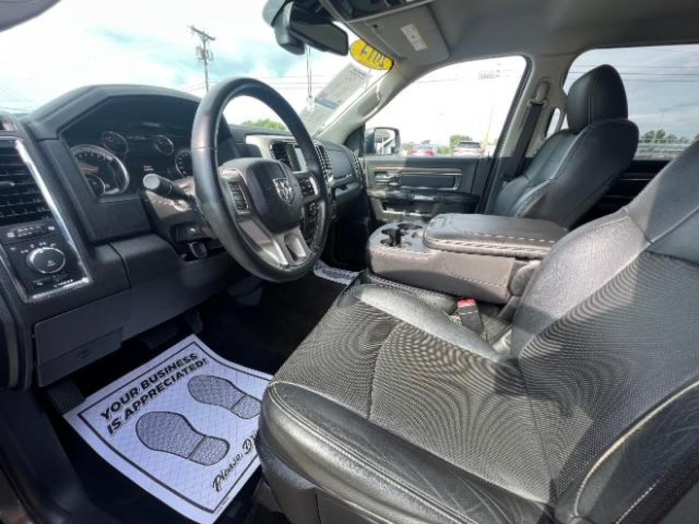 2014 Granite Crystal Met CC RAM 1500 Laramie Crew Cab SWB 4WD (1C6RR7NTXES) with an 5.7L V8 OHV 16V engine, 8-Speed Automatic transmission, located at 1951 S Dayton Lakeview Rd., New Carlisle, OH, 45344, (937) 908-9800, 39.890999, -84.050255 - Photo#6