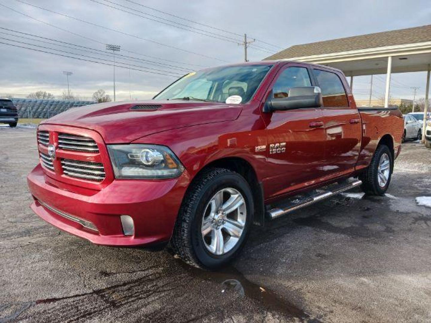 2014 Dp Cherry Red Crystal PC RAM 1500 Sport Crew Cab LWB 4WD (1C6RR7UT5ES) with an 5.7L V8 OHV 16V engine, 8-Speed Automatic transmission, located at 1230 East Main St, Xenia, OH, 45385, (937) 908-9800, 39.687321, -83.910294 - Photo#2