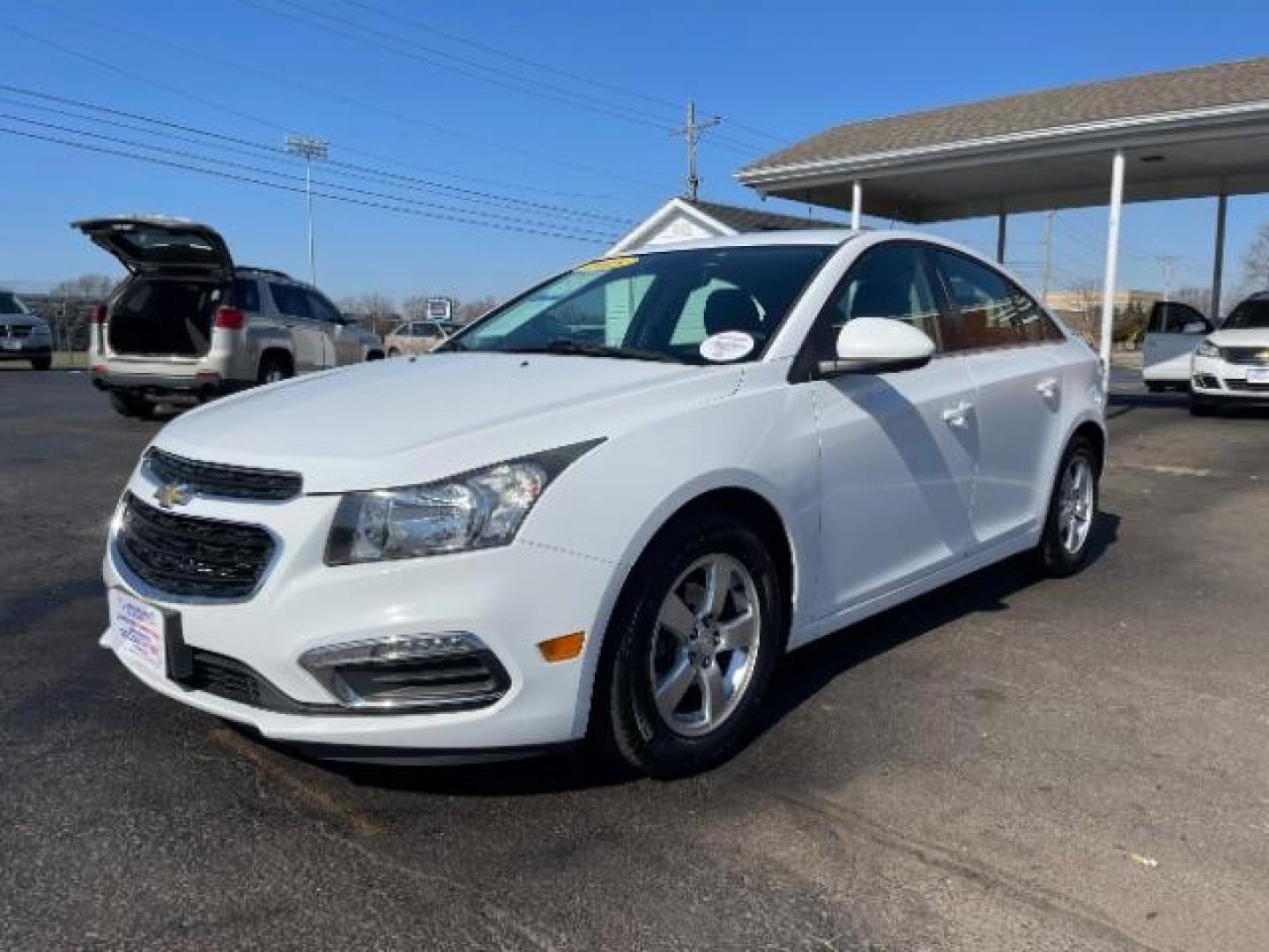 2015 Summit White Chevrolet Cruze 1LT Auto (1G1PC5SB0F7) with an 1.4L L4 DOHC 16V TURBO engine, 6-Speed Automatic transmission, located at 1099 N County Rd 25A, OH, 45373, (937) 908-9800, 40.057079, -84.212883 - Photo#1