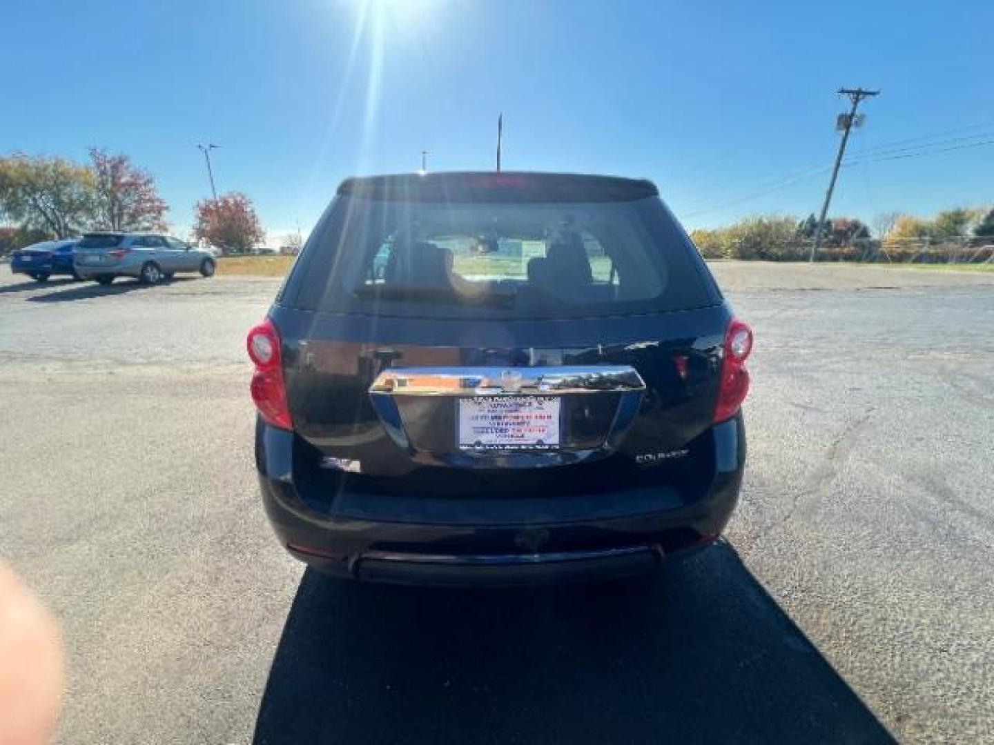 2015 Blue Velvet Metallic Chevrolet Equinox LS 2WD (2GNALAEKXF6) with an 2.4L L4 DOHC 16V FFV engine, 6-Speed Automatic transmission, located at 1951 S Dayton Lakeview Rd., New Carlisle, OH, 45344, (937) 908-9800, 39.890999, -84.050255 - Photo#4