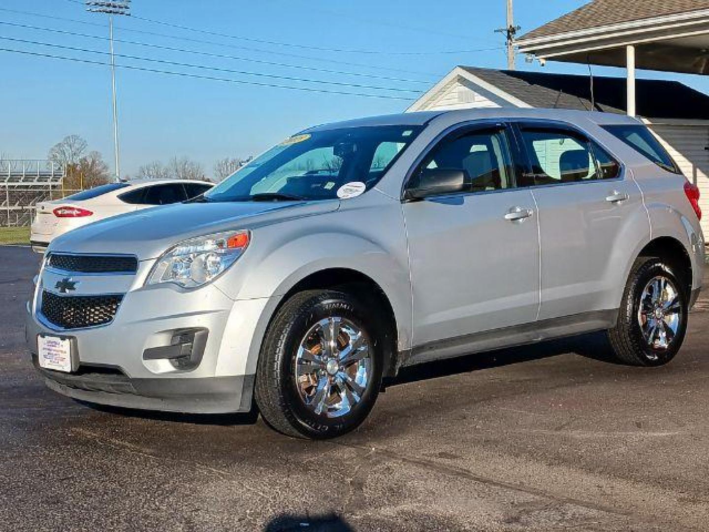 2015 Champagne Silver Metallic Chevrolet Equinox LS AWD (2GNFLEEK6F6) with an 2.4L L4 DOHC 16V FFV engine, 6-Speed Automatic transmission, located at 1951 S Dayton Lakeview Rd., New Carlisle, OH, 45344, (937) 908-9800, 39.890999, -84.050255 - Photo#2