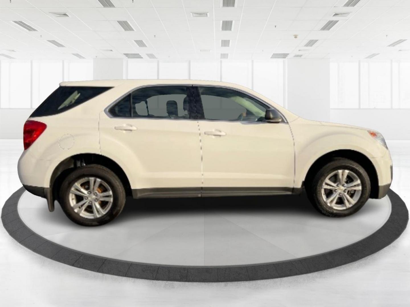 2015 Summit White Chevrolet Equinox LS 2WD (2GNALAEK4F1) with an 2.4L L4 DOHC 16V FFV engine, 6-Speed Automatic transmission, located at 1951 S Dayton Lakeview Rd., New Carlisle, OH, 45344, (937) 908-9800, 39.890999, -84.050255 - Photo#1