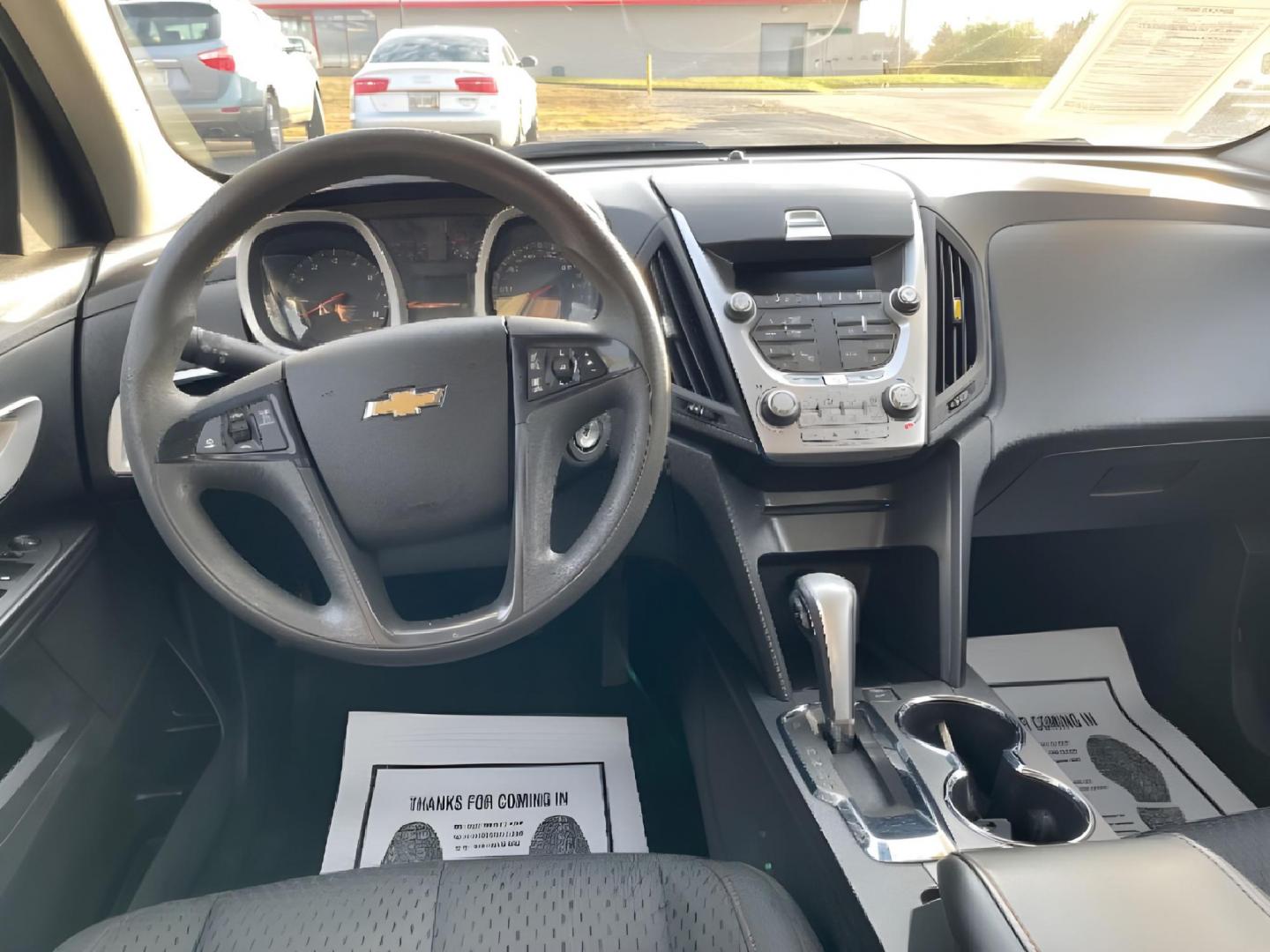 2015 Summit White Chevrolet Equinox LS 2WD (2GNALAEK4F1) with an 2.4L L4 DOHC 16V FFV engine, 6-Speed Automatic transmission, located at 1951 S Dayton Lakeview Rd., New Carlisle, OH, 45344, (937) 908-9800, 39.890999, -84.050255 - Photo#7