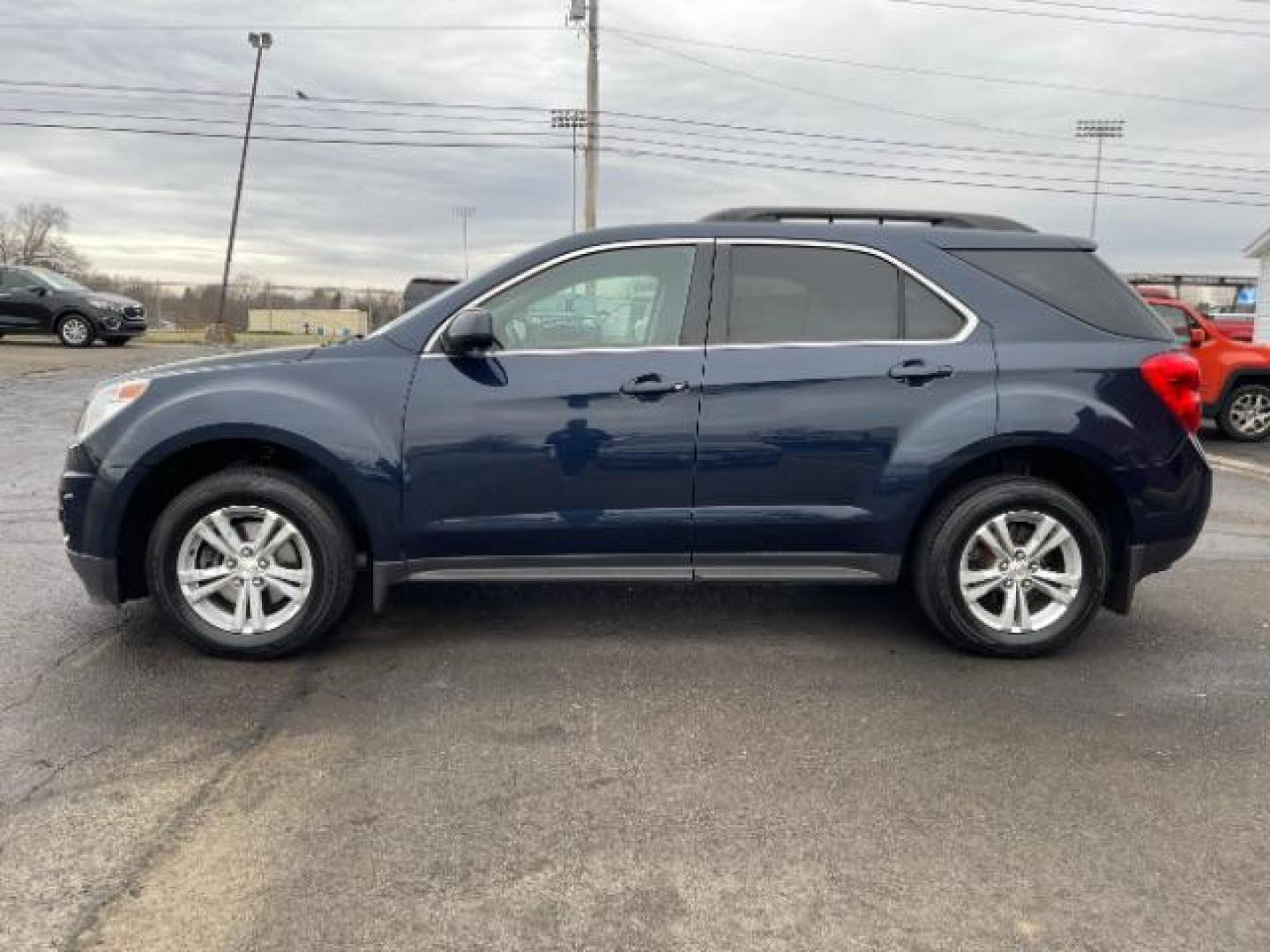 2015 Blue Velvet Metallic Chevrolet Equinox 1LT 2WD (2GNALBEK6F1) with an 2.4L L4 DOHC 16V FFV engine, 6-Speed Automatic transmission, located at 1099 N County Rd 25A, OH, 45373, (937) 908-9800, 40.057079, -84.212883 - Photo#3