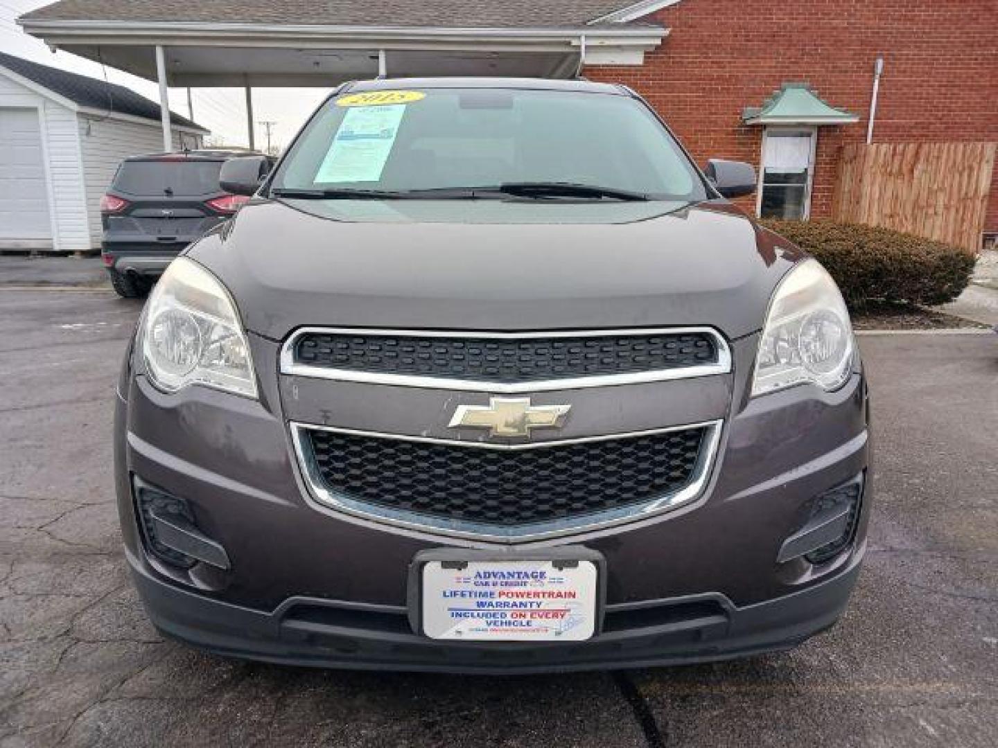 2015 Tungsten Metallic Chevrolet Equinox 1LT 2WD (1GNALBEK9FZ) with an 2.4L L4 DOHC 16V FFV engine, 6-Speed Automatic transmission, located at 1184 Kauffman Ave, Fairborn, OH, 45324, (937) 908-9800, 39.807365, -84.029114 - Photo#1