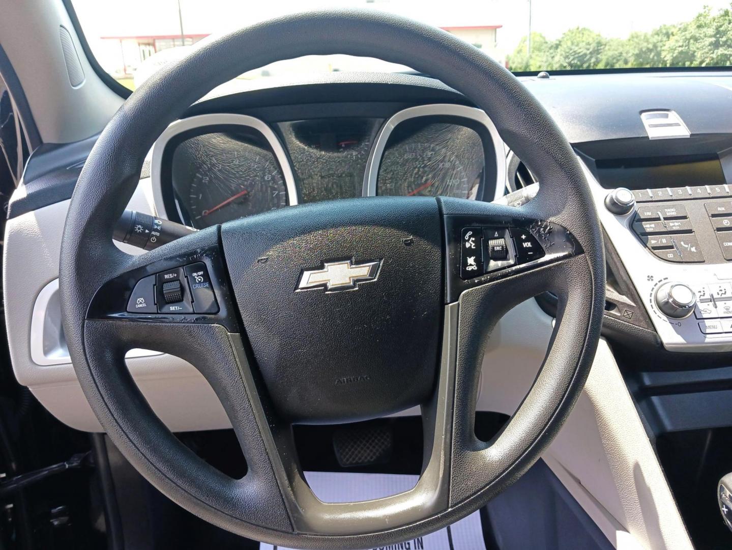 2015 Black Chevrolet Equinox (2GNFLEEK2F6) with an 2.4L L4 DOHC 16V FFV engine, 6-Speed Automatic transmission, located at 1099 N County Rd 25A, OH, 45373, (937) 908-9800, 40.057079, -84.212883 - Photo#15