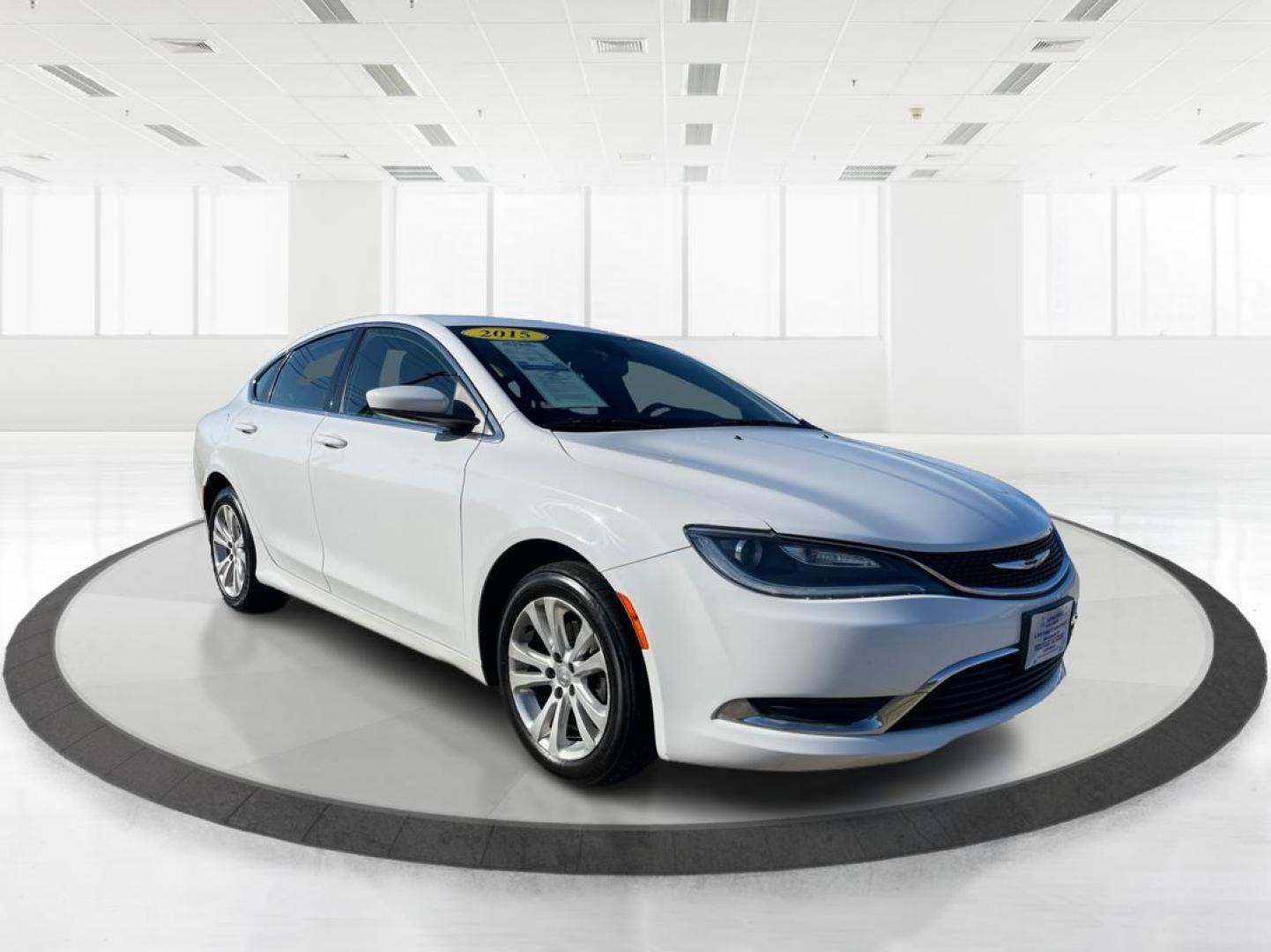 2015 Lunar White Tri-Coat Chrysler 200 Limited (1C3CCCAB1FN) with an 2.4L L4 DOHC 16V engine, 9-Speed Automatic transmission, located at 1951 S Dayton Lakeview Rd., New Carlisle, OH, 45344, (937) 908-9800, 39.890999, -84.050255 - Photo#0