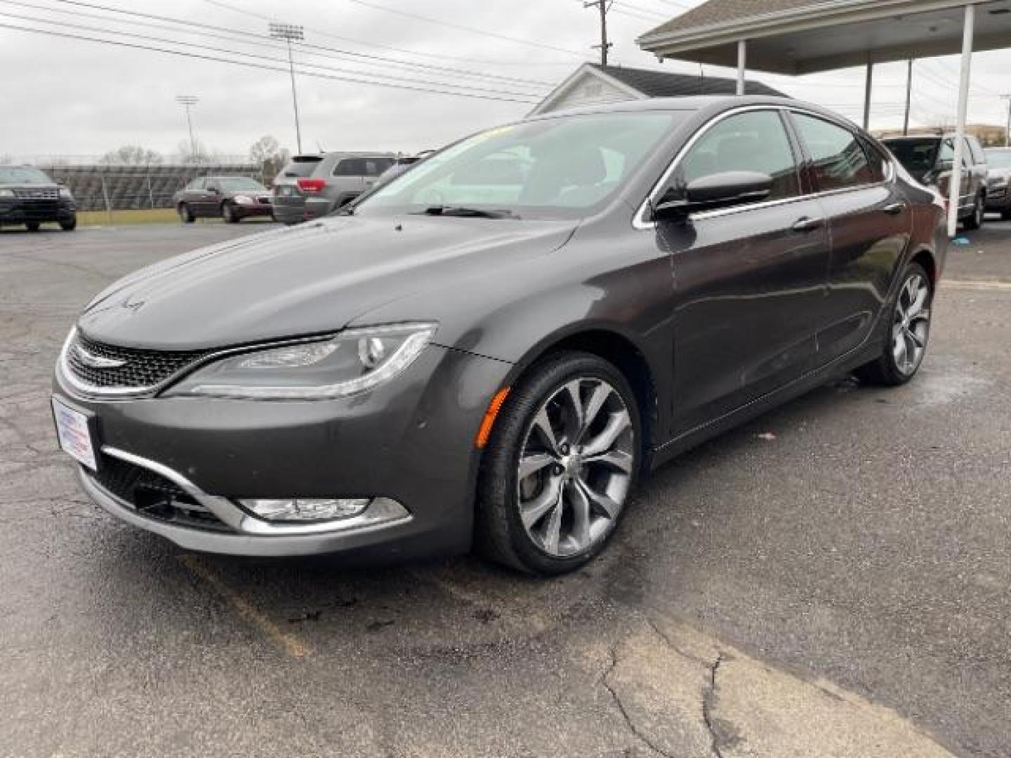 2015 Granite Crystal Met CC Chrysler 200 C AWD (1C3CCCEG2FN) with an 3.6L V6 DOHC 24V FFV engine, 9-Speed Automatic transmission, located at 1099 N County Rd 25A, OH, 45373, (937) 908-9800, 40.057079, -84.212883 - Photo#1