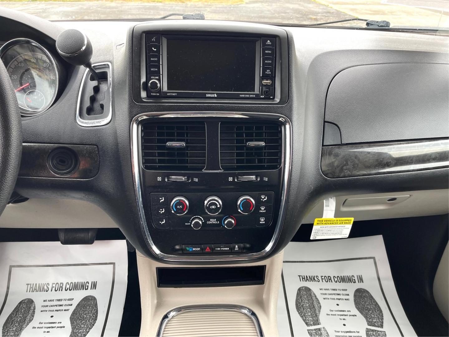 2015 Redline 2 Coat Pearl Dodge Grand Caravan (2C4RDGCG2FR) with an 3.6L V6 DOHC 24V engine, 6-Speed Automatic transmission, located at 401 Woodman Dr, Riverside, OH, 45431, (937) 908-9800, 39.763779, -84.122063 - Photo#12