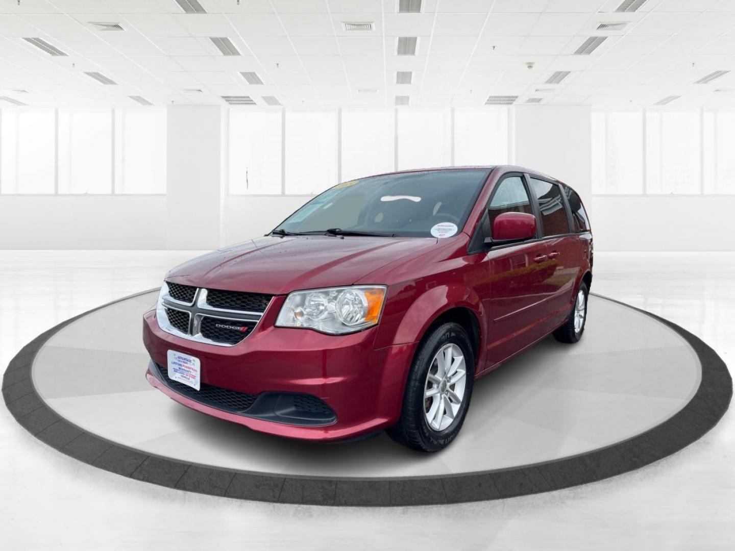 2015 Redline 2 Coat Pearl Dodge Grand Caravan (2C4RDGCG2FR) with an 3.6L V6 DOHC 24V engine, 6-Speed Automatic transmission, located at 401 Woodman Dr, Riverside, OH, 45431, (937) 908-9800, 39.763779, -84.122063 - Photo#7