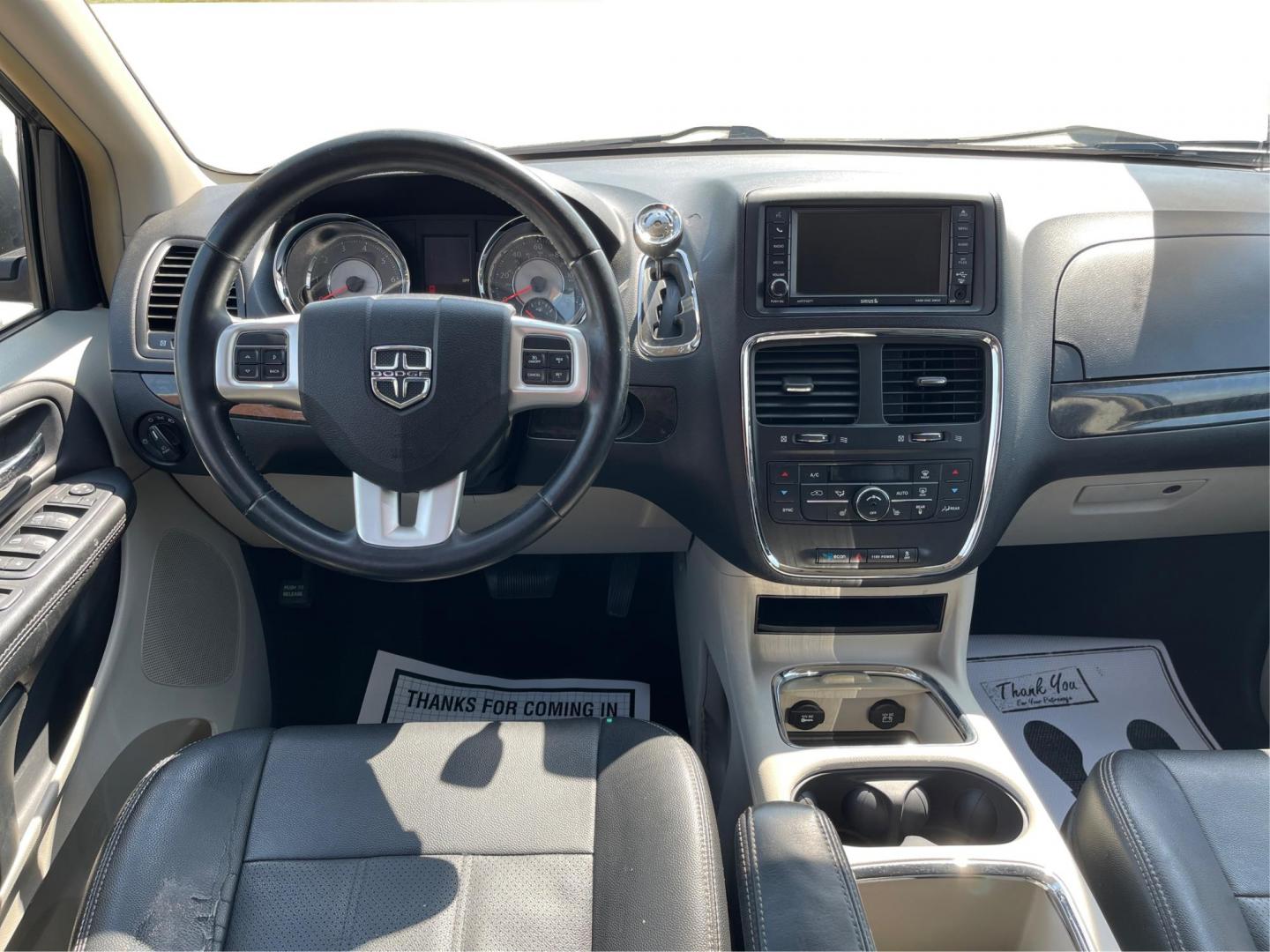 2015 Gray Dodge Grand Caravan Crew (2C4RDGDG5FR) with an 3.6L V6 DOHC 24V engine, 6-Speed Automatic transmission, located at 1230 East Main St, Xenia, OH, 45385, (937) 908-9800, 39.687321, -83.910294 - Photo#20