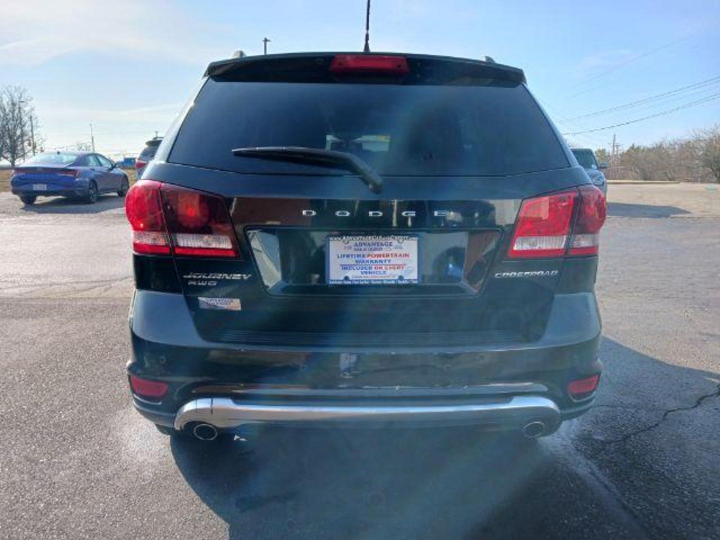 2015 Pitch Black Clearcoat Dodge Journey Crossroad AWD (3C4PDDGG1FT) with an 3.6L V6 DOHC 24V engine, 6-Speed Automatic transmission, located at 1099 N County Rd 25A, OH, 45373, (937) 908-9800, 40.057079, -84.212883 - Photo#5