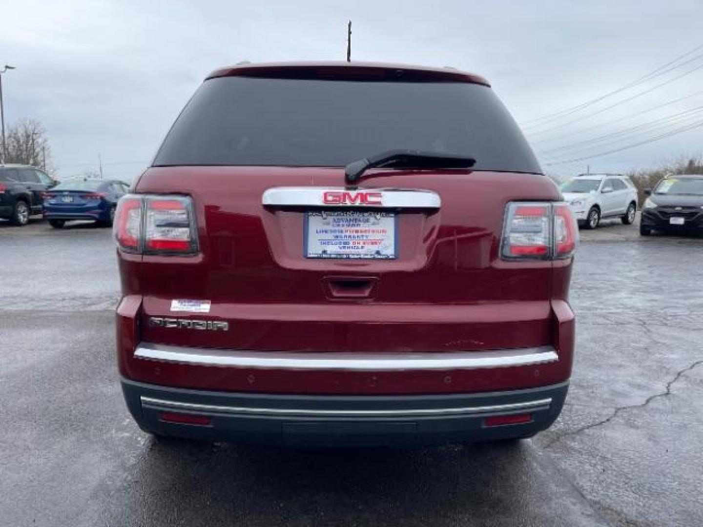 2015 Crimson Red Tincoat GMC Acadia SLE-2 AWD (1GKKVPKDXFJ) with an 3.6L V6 DOHC 24V engine, 6-Speed Automatic transmission, located at 1184 Kauffman Ave, Fairborn, OH, 45324, (937) 908-9800, 39.807365, -84.029114 - Photo#5