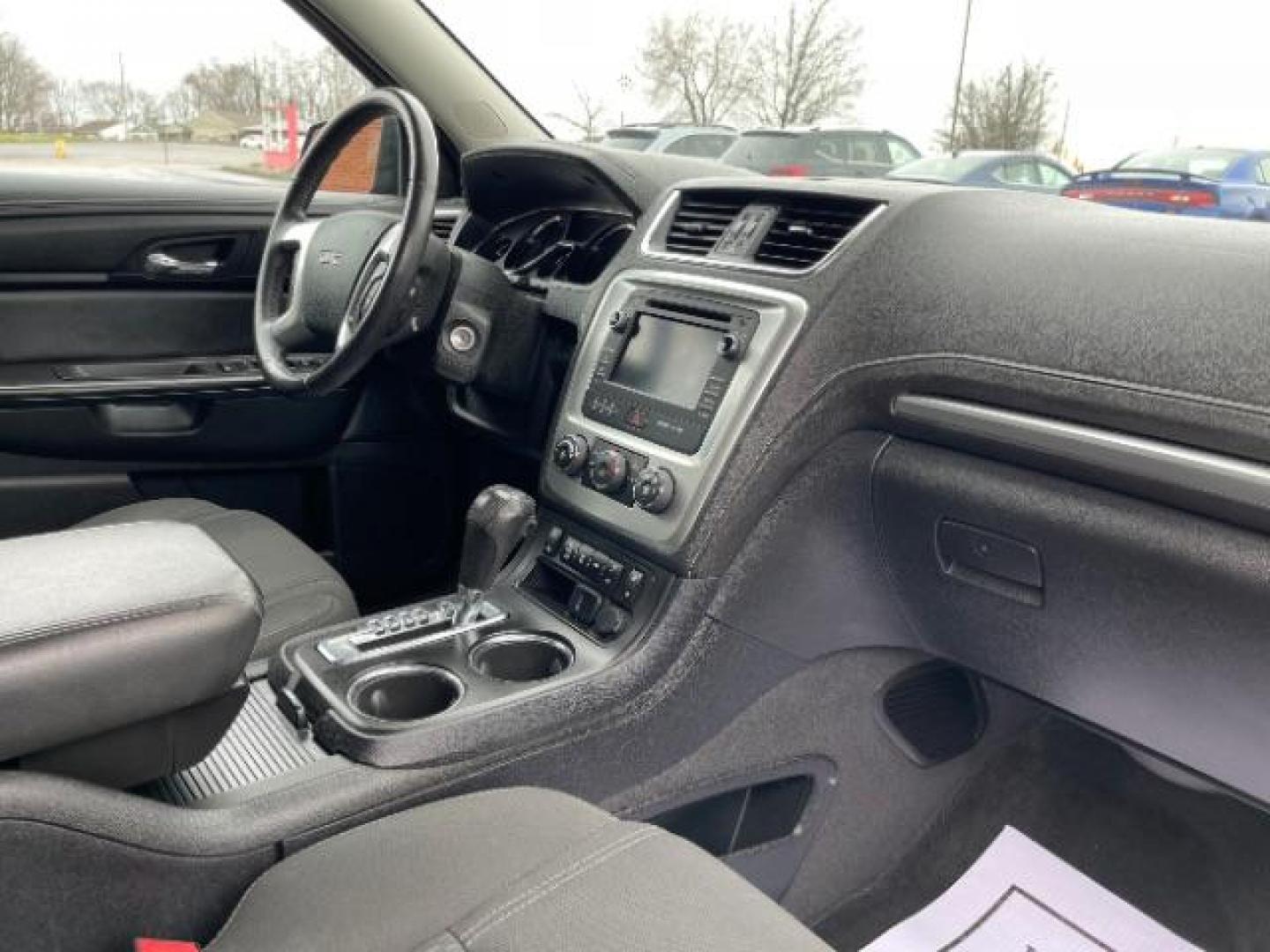 2015 Crimson Red Tincoat GMC Acadia SLE-2 AWD (1GKKVPKDXFJ) with an 3.6L V6 DOHC 24V engine, 6-Speed Automatic transmission, located at 1184 Kauffman Ave, Fairborn, OH, 45324, (937) 908-9800, 39.807365, -84.029114 - Photo#8