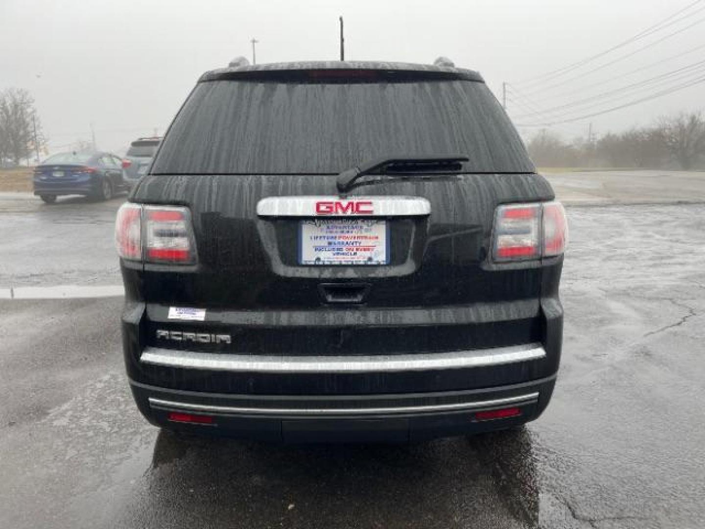 2015 Carbon Black Metallic GMC Acadia SLE-2 FWD (1GKKRPKD3FJ) with an 3.6L V6 DOHC 24V engine, 6-Speed Automatic transmission, located at 1184 Kauffman Ave, Fairborn, OH, 45324, (937) 908-9800, 39.807365, -84.029114 - Photo#5