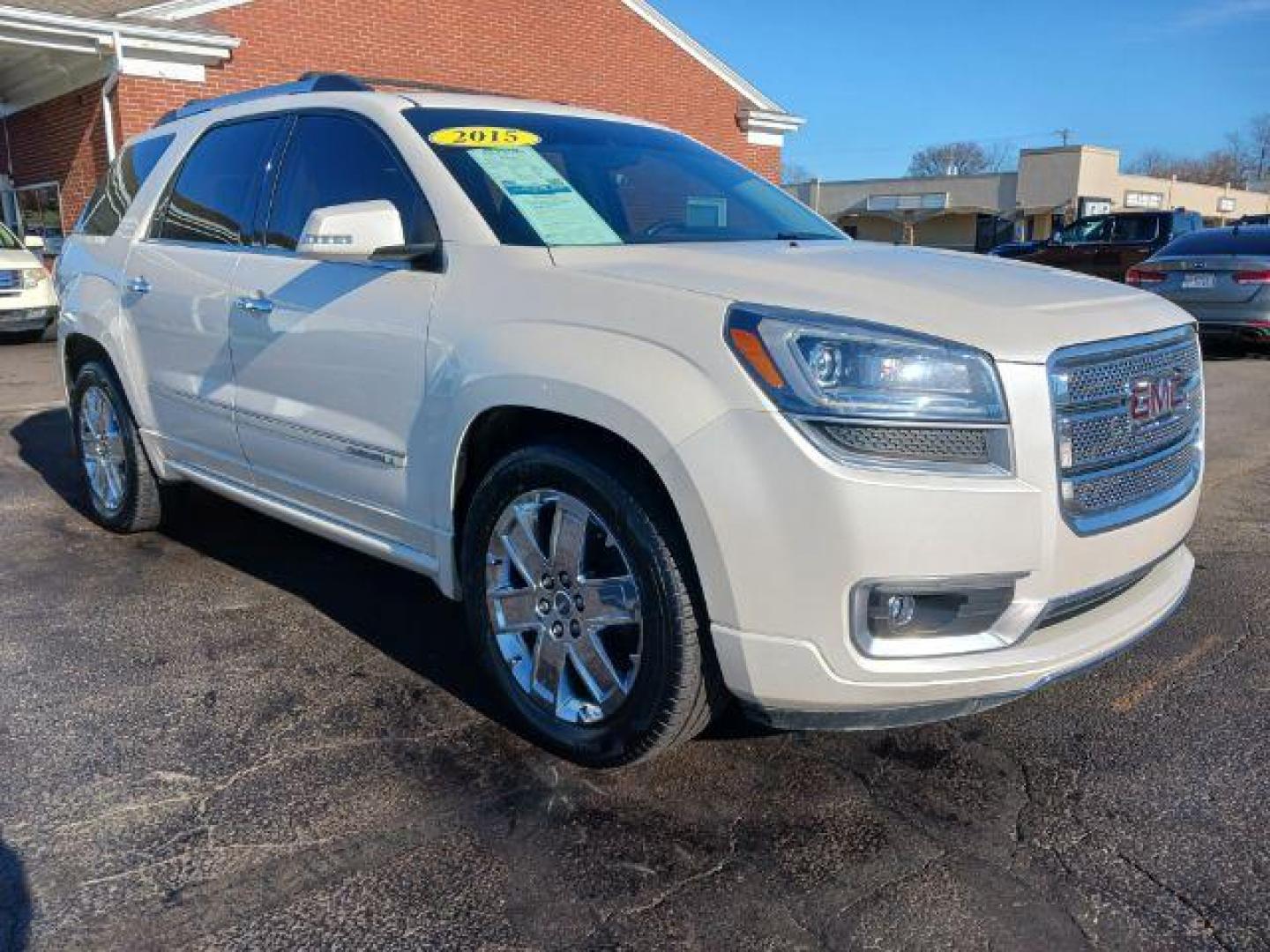 2015 White Diamond Tricoat GMC Acadia Denali AWD (1GKKVTKD6FJ) with an 3.6L V6 DOHC 24V engine, 6-Speed Automatic transmission, located at 4508 South Dixie Dr, Moraine, OH, 45439, (937) 908-9800, 39.690136, -84.216438 - Photo#0