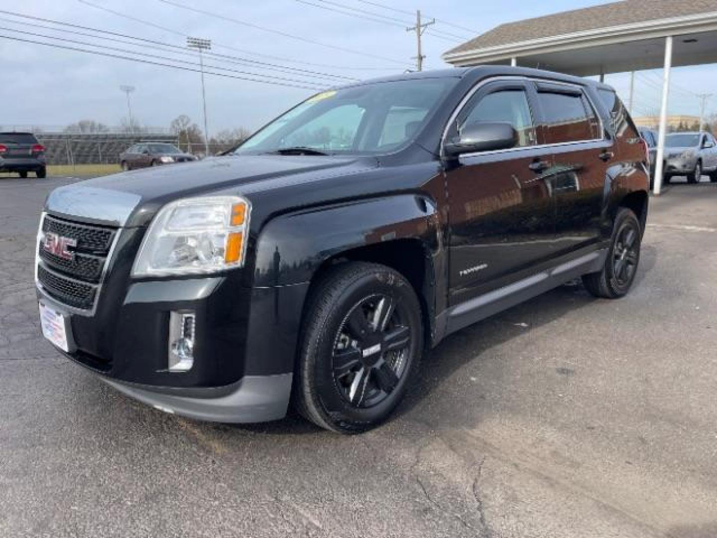 2015 Carbon Black Metallic GMC Terrain SLE1 AWD (2GKFLVEK4F6) with an 2.4L L4 DOHC 16V engine, 6-Speed Automatic transmission, located at 1951 S Dayton Lakeview Rd., New Carlisle, OH, 45344, (937) 908-9800, 39.890999, -84.050255 - Photo#1