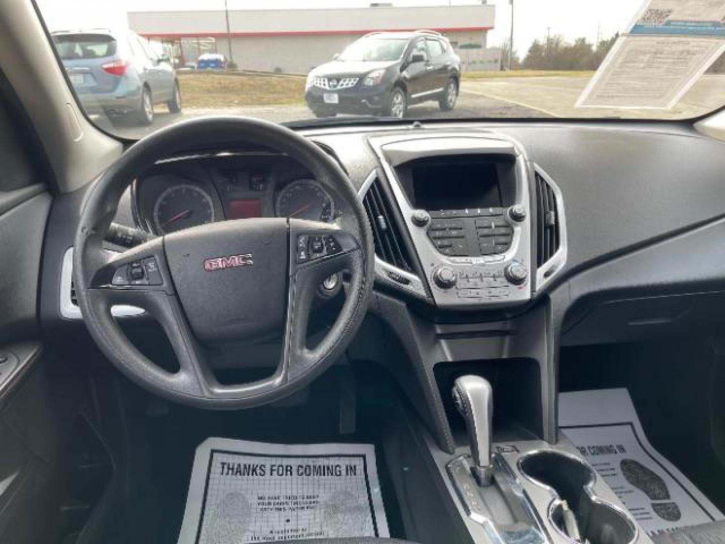 2015 Carbon Black Metallic GMC Terrain SLE1 AWD (2GKFLVEK4F6) with an 2.4L L4 DOHC 16V engine, 6-Speed Automatic transmission, located at 1951 S Dayton Lakeview Rd., New Carlisle, OH, 45344, (937) 908-9800, 39.890999, -84.050255 - Photo#7