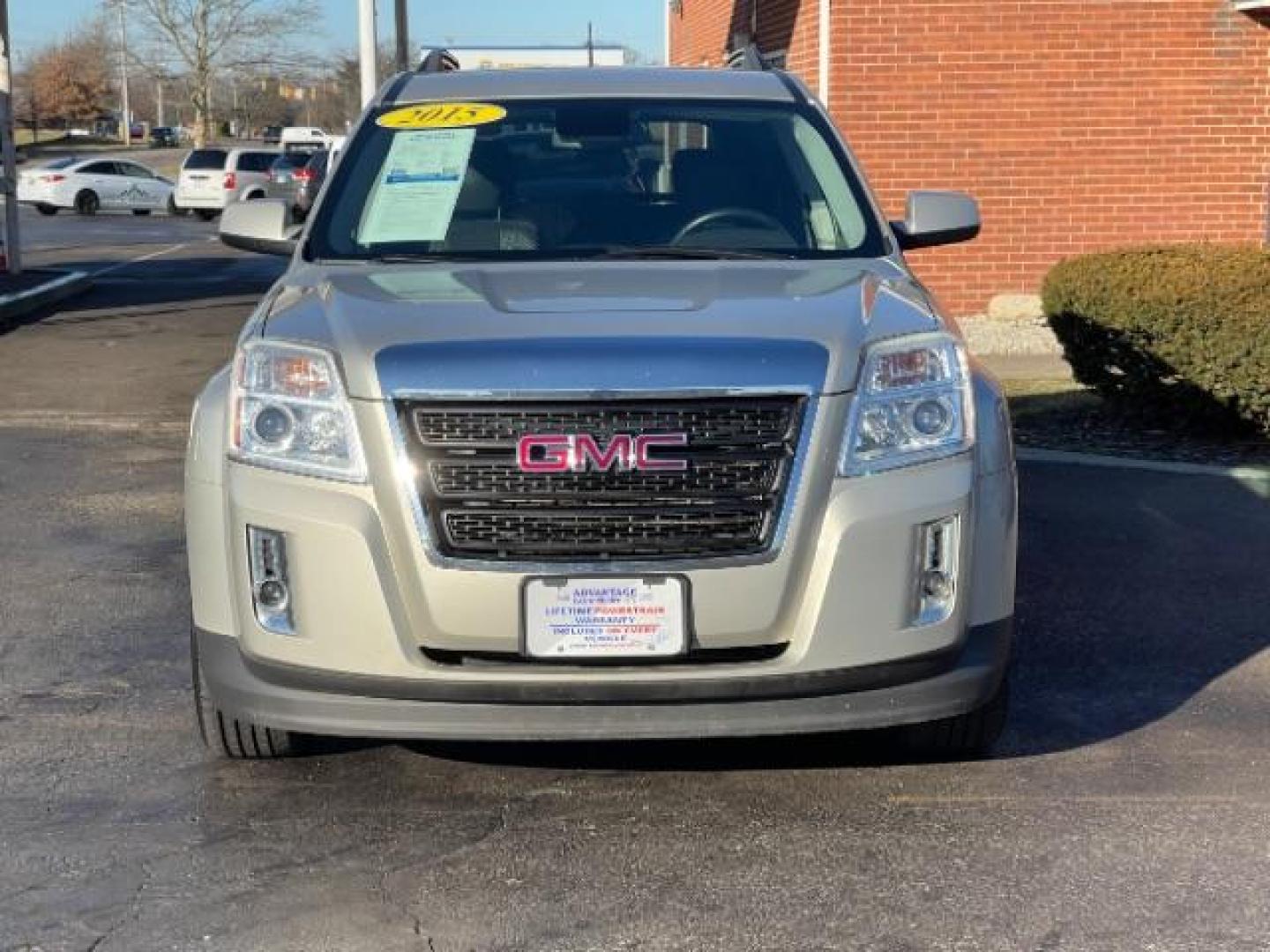 2015 Champagne Silver Metallic GMC Terrain SLE2 FWD (2GKALREK9F6) with an 2.4L L4 DOHC 16V engine, 6-Speed Automatic transmission, located at 1099 N County Rd 25A, OH, 45373, (937) 908-9800, 40.057079, -84.212883 - Photo#4