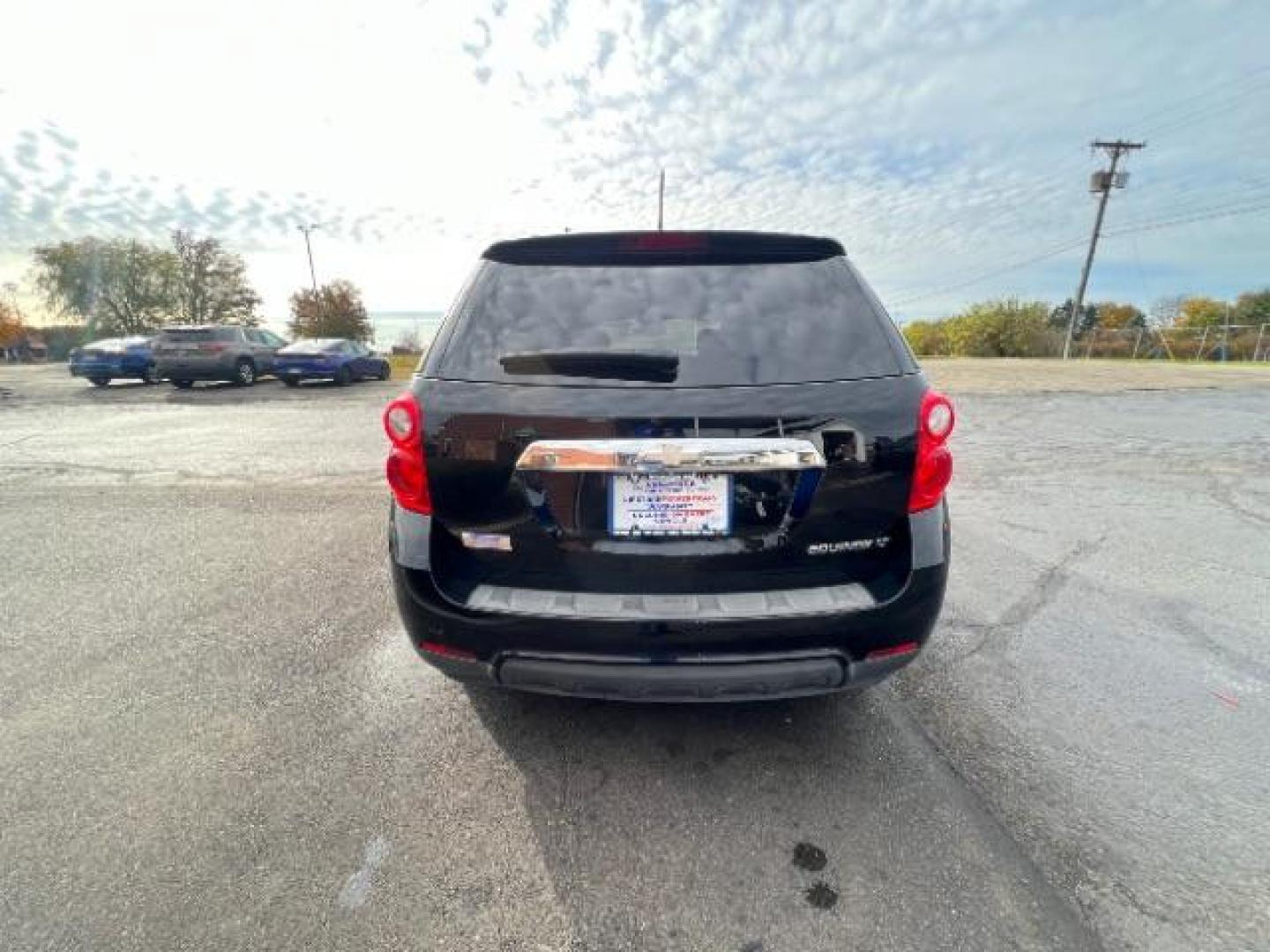 2015 Phantom Black Hyundai Sonata Sport (5NPE34AF2FH) with an 2.4L L4 DOHC 16V engine, 6-Speed Automatic transmission, located at 1951 S Dayton Lakeview Rd., New Carlisle, OH, 45344, (937) 908-9800, 39.890999, -84.050255 - Photo#3