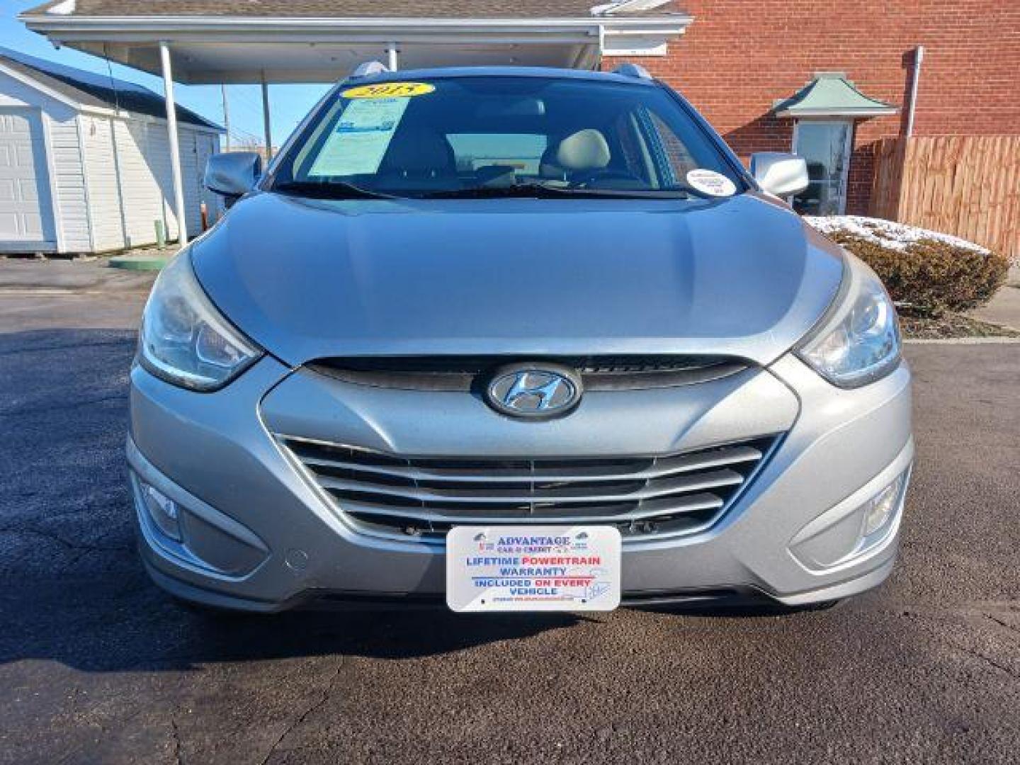 2015 Graphite Gray Metallic Hyundai Tucson SE AWD (KM8JUCAG6FU) with an 2.4L L4 DOHC 16V engine, 6-Speed Automatic transmission, located at 401 Woodman Dr, Riverside, OH, 45431, (937) 908-9800, 39.763779, -84.122063 - Photo#1