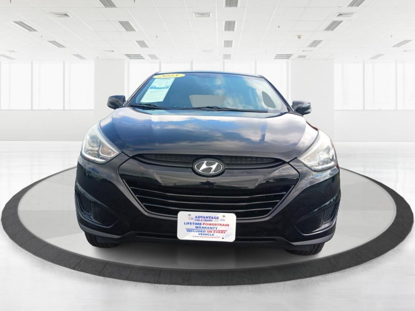 2015 Ash Black Mica Hyundai Tucson (KM8JT3AF9FU) with an 2.0L L4 DOHC 16V engine, 6-Speed Automatic transmission, located at 401 Woodman Dr, Riverside, OH, 45431, (937) 908-9800, 39.763779, -84.122063 - Photo#6