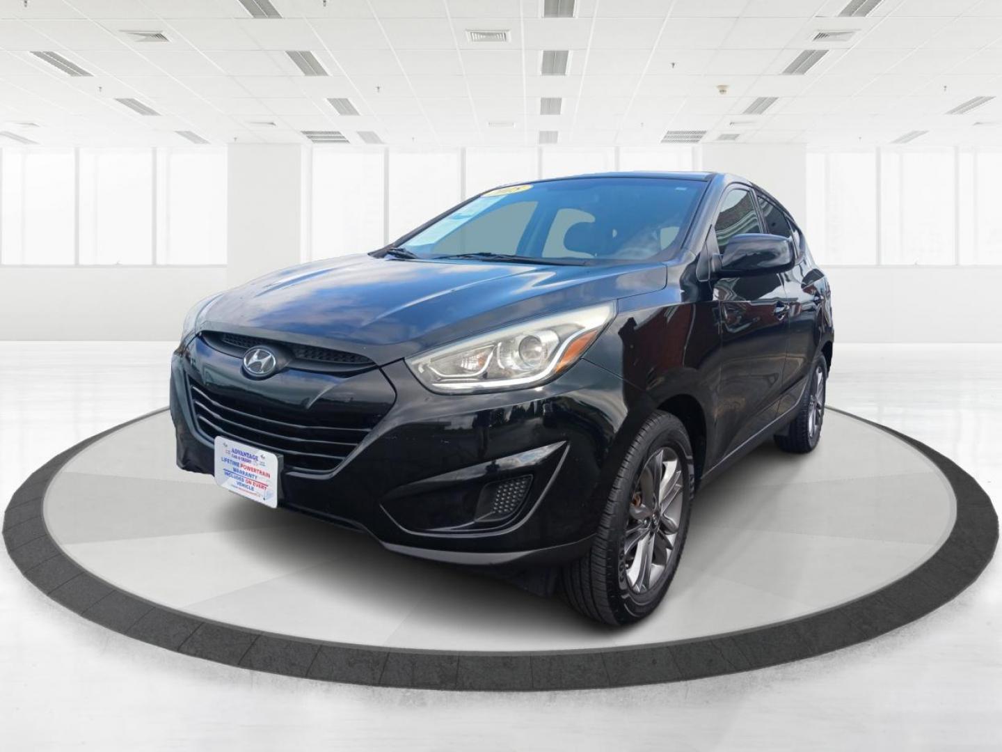 2015 Ash Black Mica Hyundai Tucson (KM8JT3AF9FU) with an 2.0L L4 DOHC 16V engine, 6-Speed Automatic transmission, located at 401 Woodman Dr, Riverside, OH, 45431, (937) 908-9800, 39.763779, -84.122063 - Photo#7