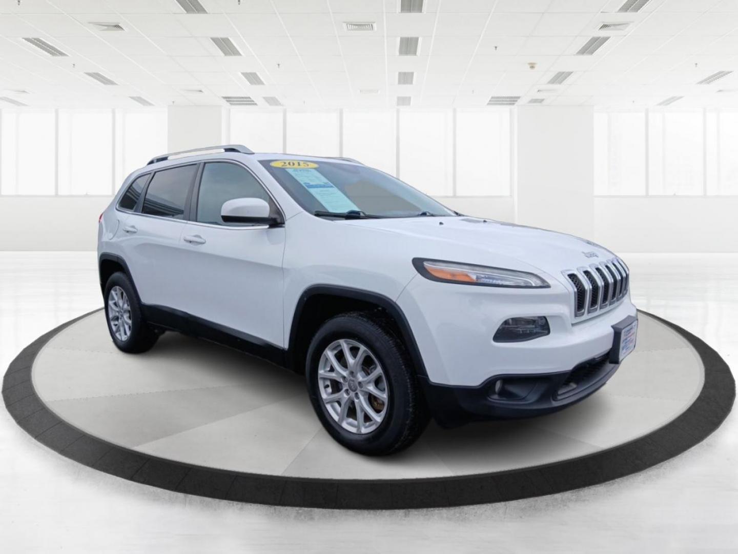 2015 Jeep Cherokee Latitude 4WD (1C4PJMCB6FW) with an 2.4L L4 DOHC 16V engine, 9-Speed Automatic transmission, located at 1099 N County Rd 25A, Troy, OH, 45373, (937) 908-9800, 40.057079, -84.212883 - 2015 Jeep Cherokee Latitude 4WD - Photo#0