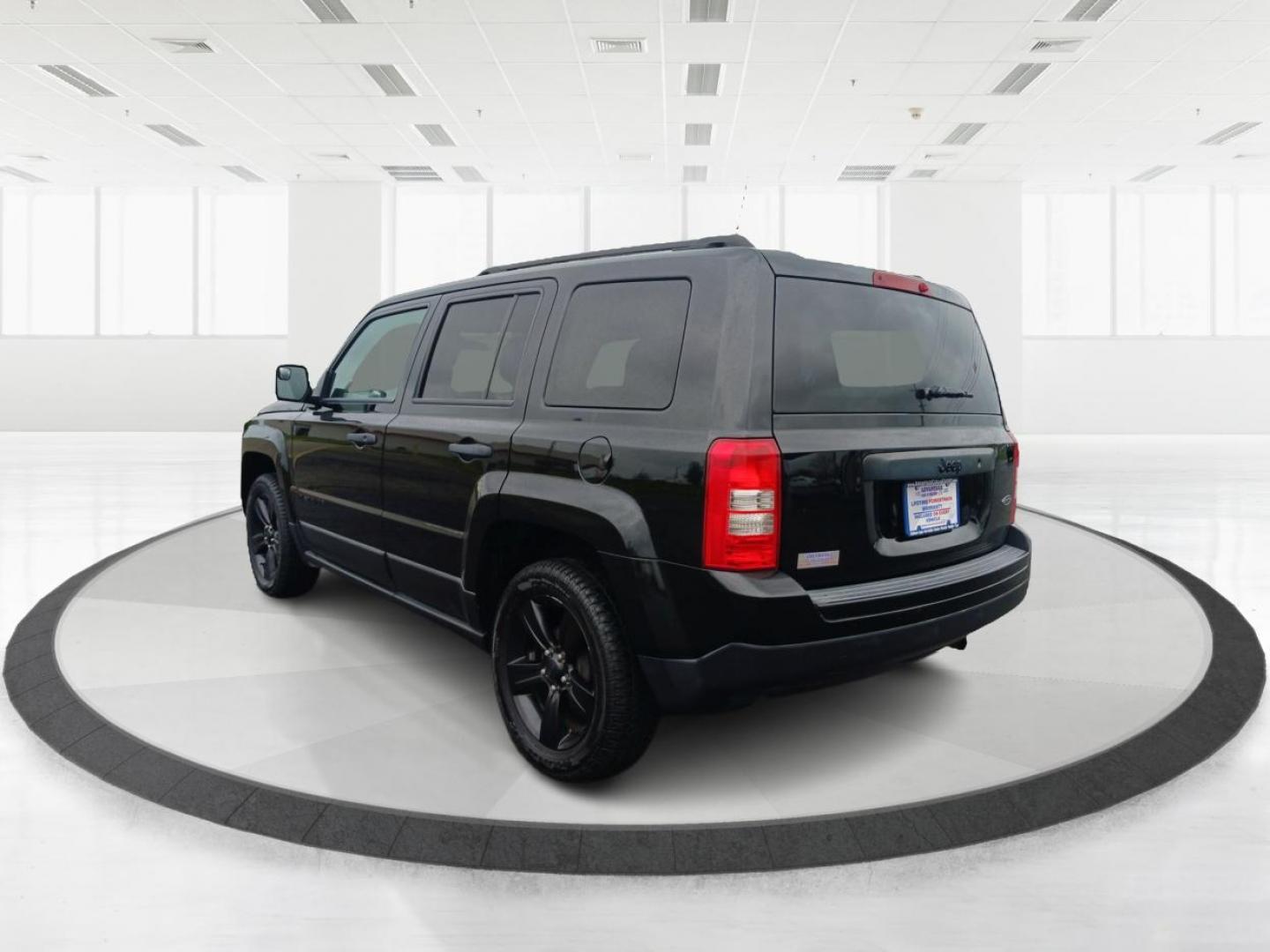 2015 Black Clearcoat Jeep Patriot (1C4NJPBA6FD) with an 2.0L L4 DOHC 16V engine, located at 880 E. National Road, Vandalia, OH, 45377, (937) 908-9800, 39.892189, -84.181015 - Photo#4