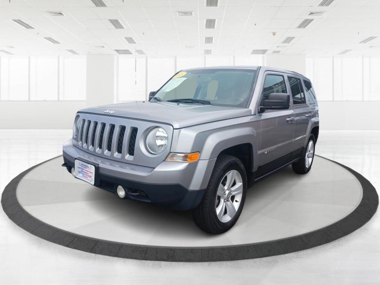 2015 Granite Crystal Met CC Jeep Patriot (1C4NJRBB3FD) with an 2.4L L4 DOHC 16V engine, located at 401 Woodman Dr, Riverside, OH, 45431, (937) 908-9800, 39.763779, -84.122063 - Photo#7