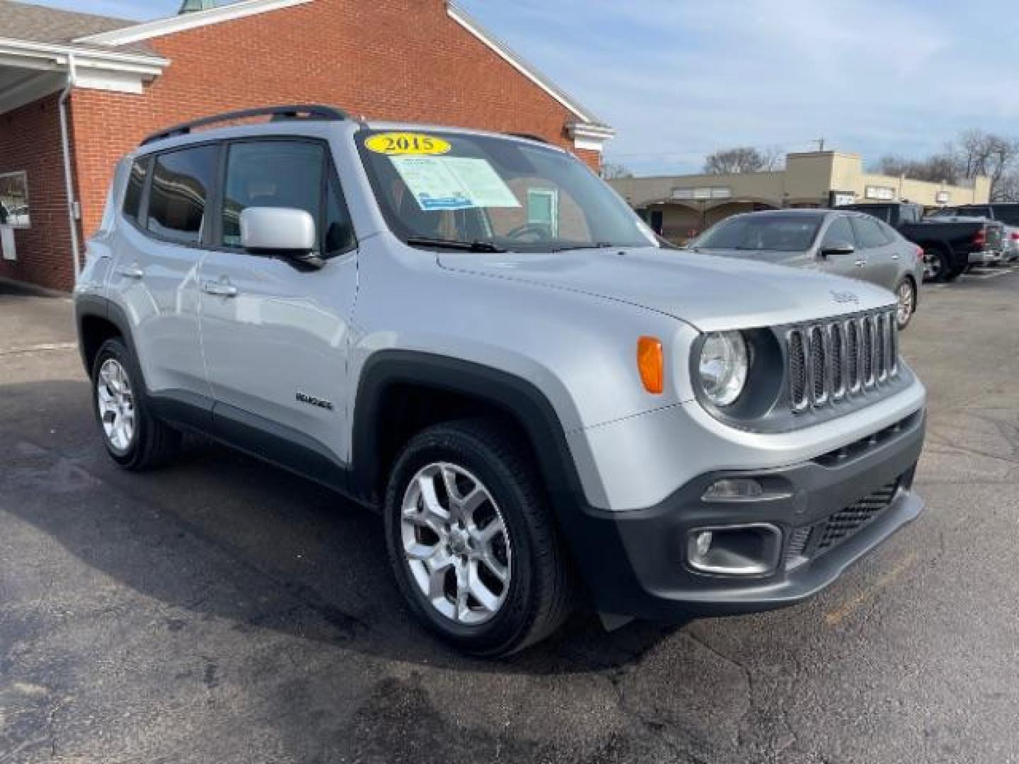 2015 Glacier Metallic Jeep Renegade Latitude 4WD (ZACCJBBT2FP) with an 2.4L L4 DOHC 16V engine, 6-Speed Manual transmission, located at 1951 S Dayton Lakeview Rd., New Carlisle, OH, 45344, (937) 908-9800, 39.890999, -84.050255 - Photo#0