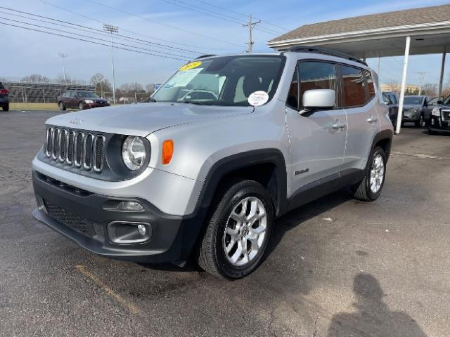 2015 Glacier Metallic Jeep Renegade Latitude 4WD (ZACCJBBT2FP) with an 2.4L L4 DOHC 16V engine, 6-Speed Manual transmission, located at 1951 S Dayton Lakeview Rd., New Carlisle, OH, 45344, (937) 908-9800, 39.890999, -84.050255 - Photo#1