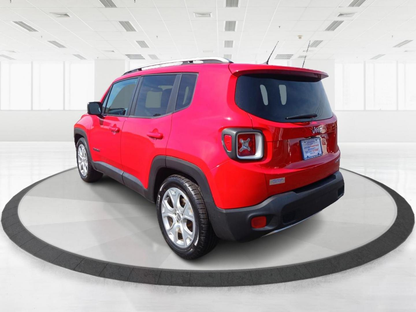 2015 Jeep Renegade Limited FWD (ZACCJADT0FP) with an 2.4L L4 DOHC 16V engine, 9-Speed Automatic transmission, located at 4508 South Dixie Dr, Moraine, OH, 45439, (937) 908-9800, 39.689976, -84.218452 - 2015 Jeep Renegade Limited FWD - Photo#4