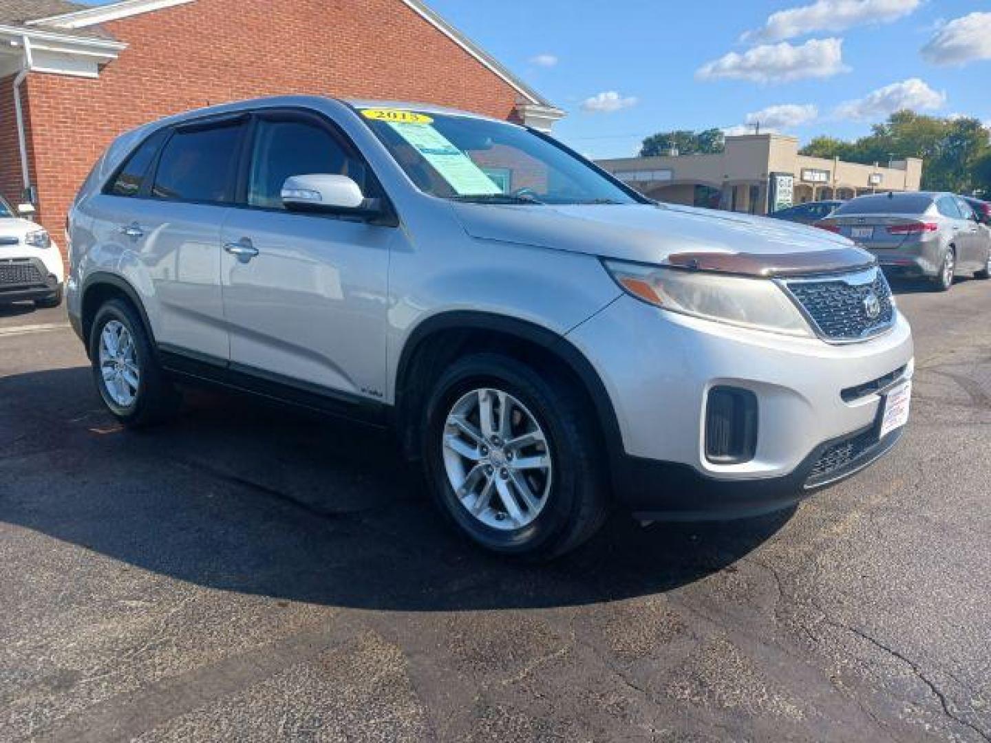 2015 Bright Silver Kia Sorento LX AWD (5XYKTCA66FG) with an 2.4L L4 DOHC 16V engine, 6-Speed Automatic transmission, located at 1230 East Main St, Xenia, OH, 45385, (937) 908-9800, 39.687321, -83.910294 - Photo#0