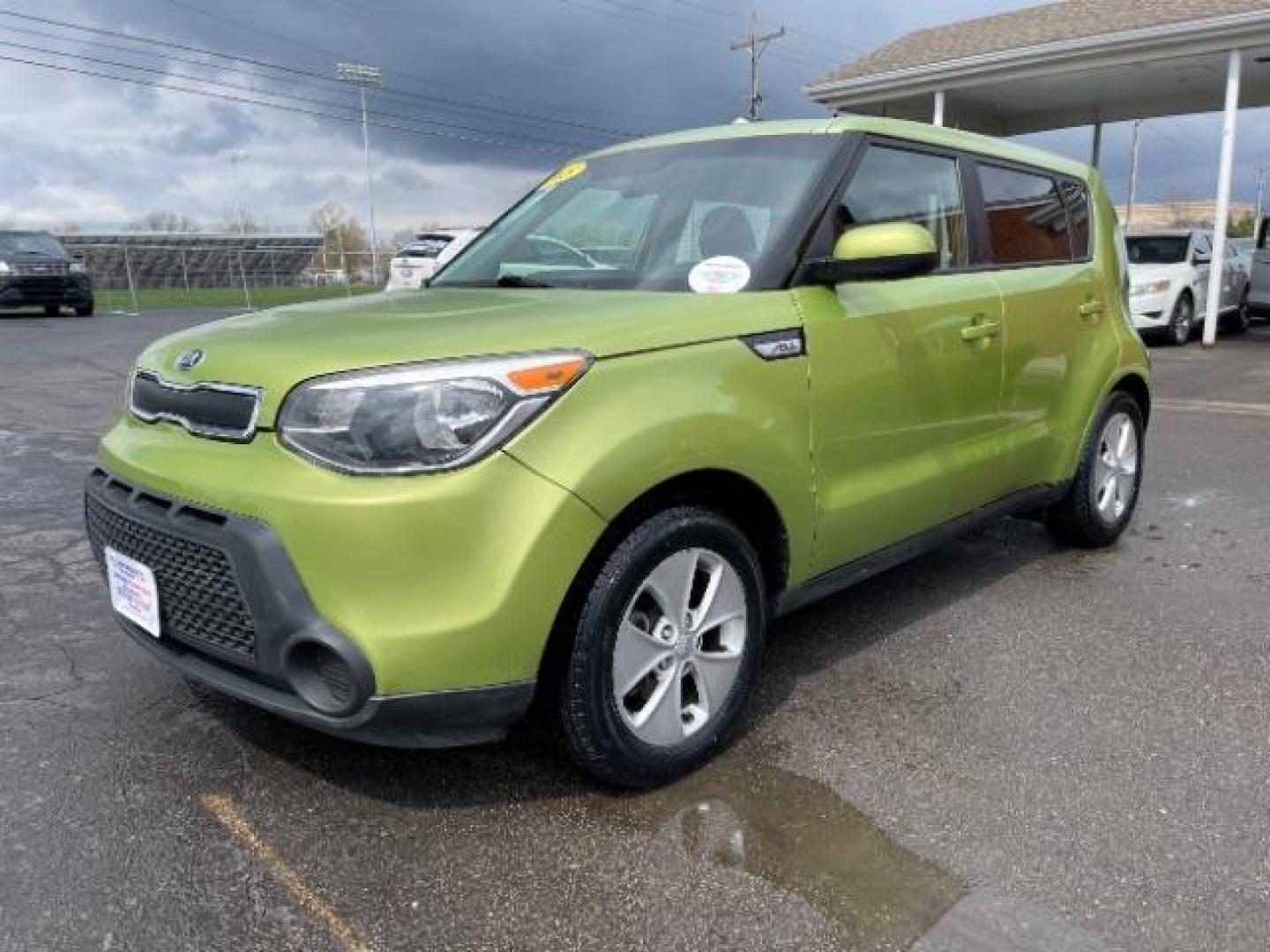 2015 Alien II Kia Soul Base (KNDJN2A28F7) with an 1.6L L4 DOHC 16V engine, located at 1951 S Dayton Lakeview Rd., New Carlisle, OH, 45344, (937) 908-9800, 39.890999, -84.050255 - Photo#1