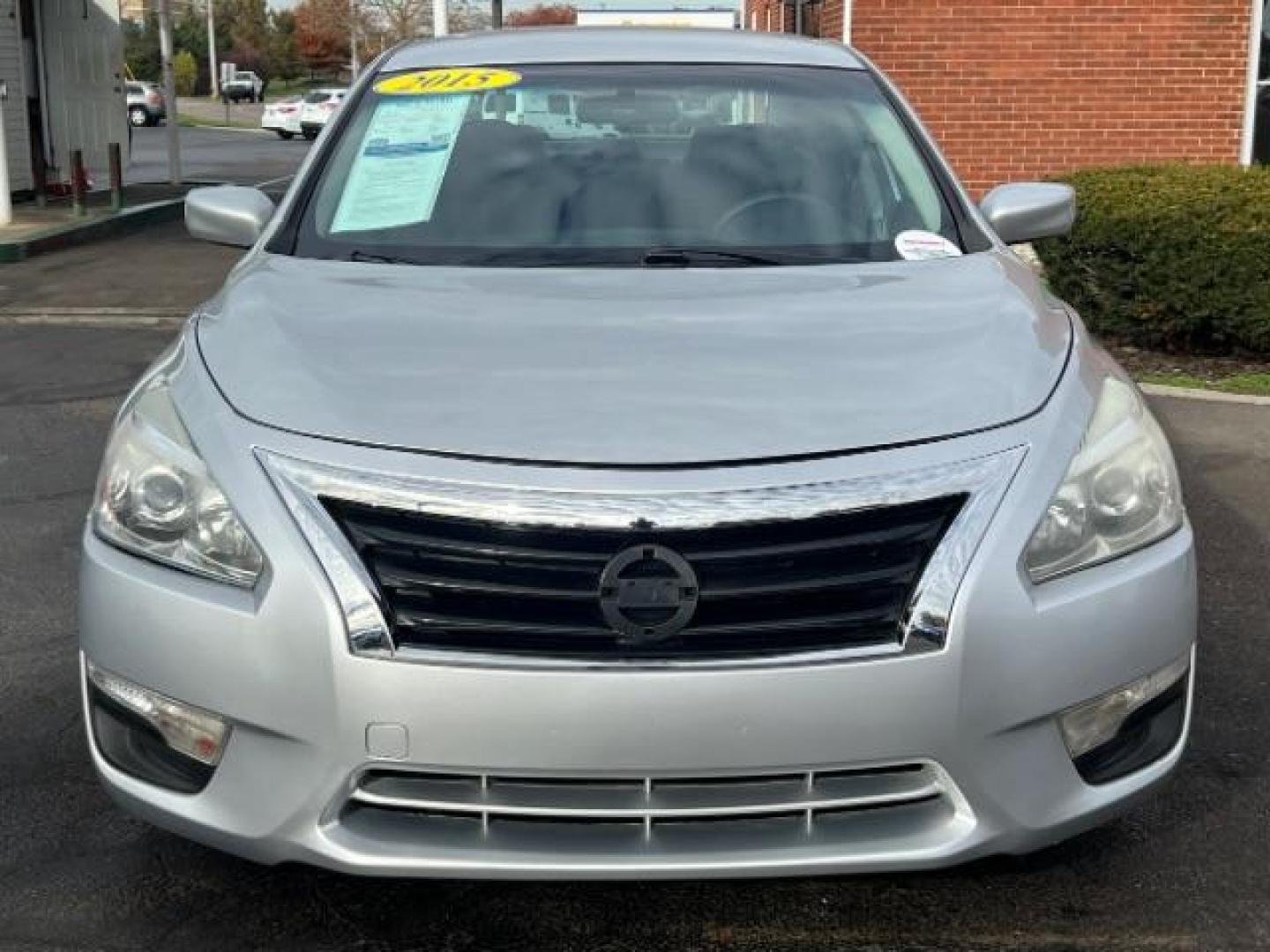 2015 Brilliant Silver Nissan Altima 2.5 S (1N4AL3AP0FC) with an 2.5L L4 DOHC 16V engine, Continuously Variable Transmission transmission, located at 401 Woodman Dr, Riverside, OH, 45431, (937) 908-9800, 39.763779, -84.122063 - Photo#1