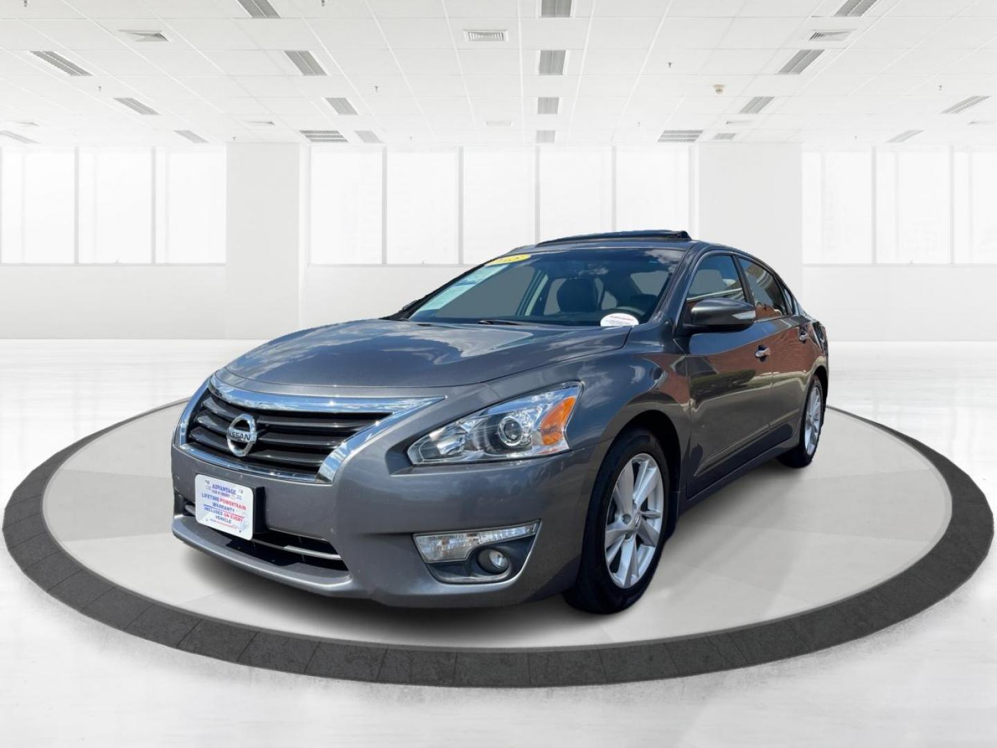 2015 Gun Metallic Nissan Altima 2.5 S (1N4AL3AP6FC) with an 2.5L L4 DOHC 16V engine, Continuously Variable Transmission transmission, located at 1099 N County Rd 25A, OH, 45373, (937) 908-9800, 40.057079, -84.212883 - Photo#7