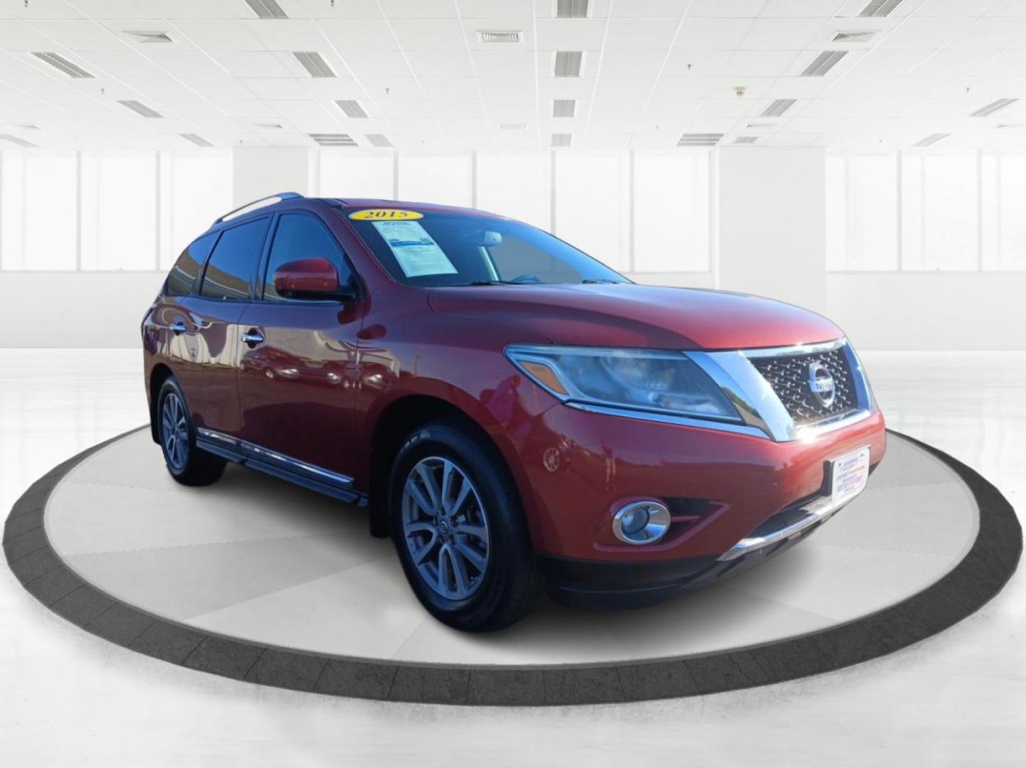 2015 Nissan Pathfinder SL 4WD (5N1AR2MM7FC) with an 3.5L V6 DOHC 24V engine, Continuously Variable Transmission transmission, located at 8750 N County Rd 25A, Piqua, OH, 45356, (937) 908-9800, 40.164391, -84.232513 - Third Row - Photo#0