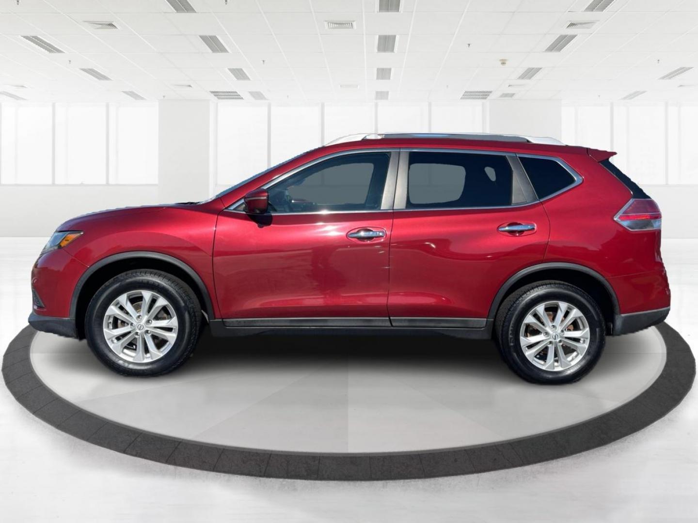 2015 Cayenne Red Nissan Rogue (5N1AT2MV9FC) with an 2.5L L4 DOHC 16V engine, Continuously Variable Transmission transmission, located at 880 E. National Road, Vandalia, OH, 45377, (937) 908-9800, 39.892189, -84.181015 - Photo#5