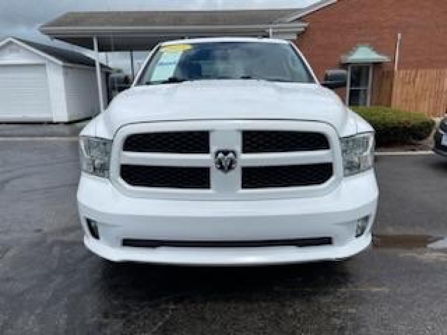 2015 White RAM 1500 Tradesman Crew Cab SWB 4WD (3C6RR7KT5FG) with an 5.7L V8 OHV 16V engine, 8-Speed Automatic transmission, located at 1184 Kauffman Ave, Fairborn, OH, 45324, (937) 908-9800, 39.807365, -84.029114 - Photo#1