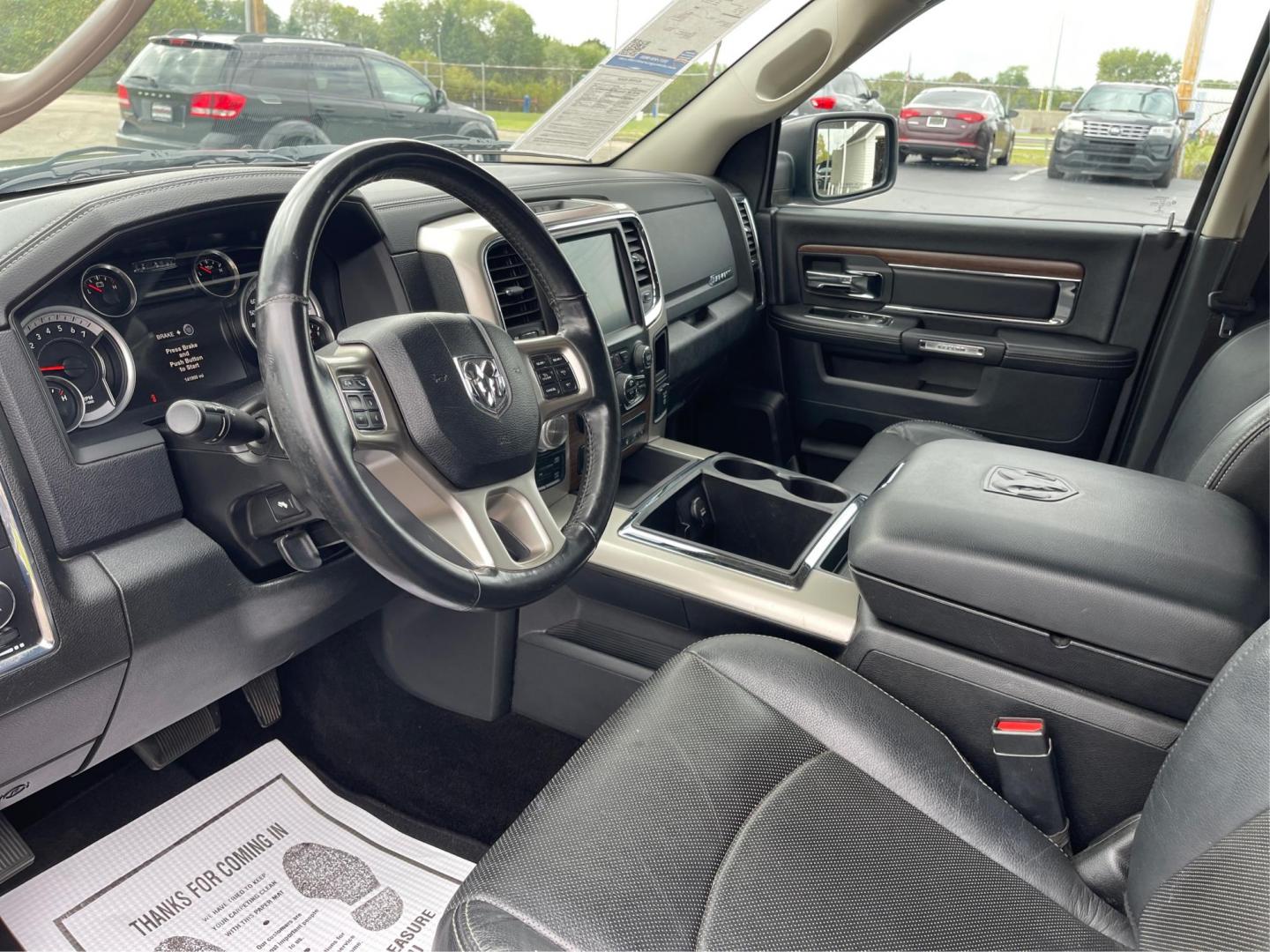 2015 Ram 1500 Laramie Crew Cab SWB 4WD (1C6RR7NT7FS) with an 5.7L V8 OHV 16V engine, 8-Speed Automatic transmission, located at 401 Woodman Dr, Riverside, OH, 45431, (937) 908-9800, 39.760899, -84.123421 - 2015 Ram 1500 Laramie Crew Cab SWB 4WD - Photo#8