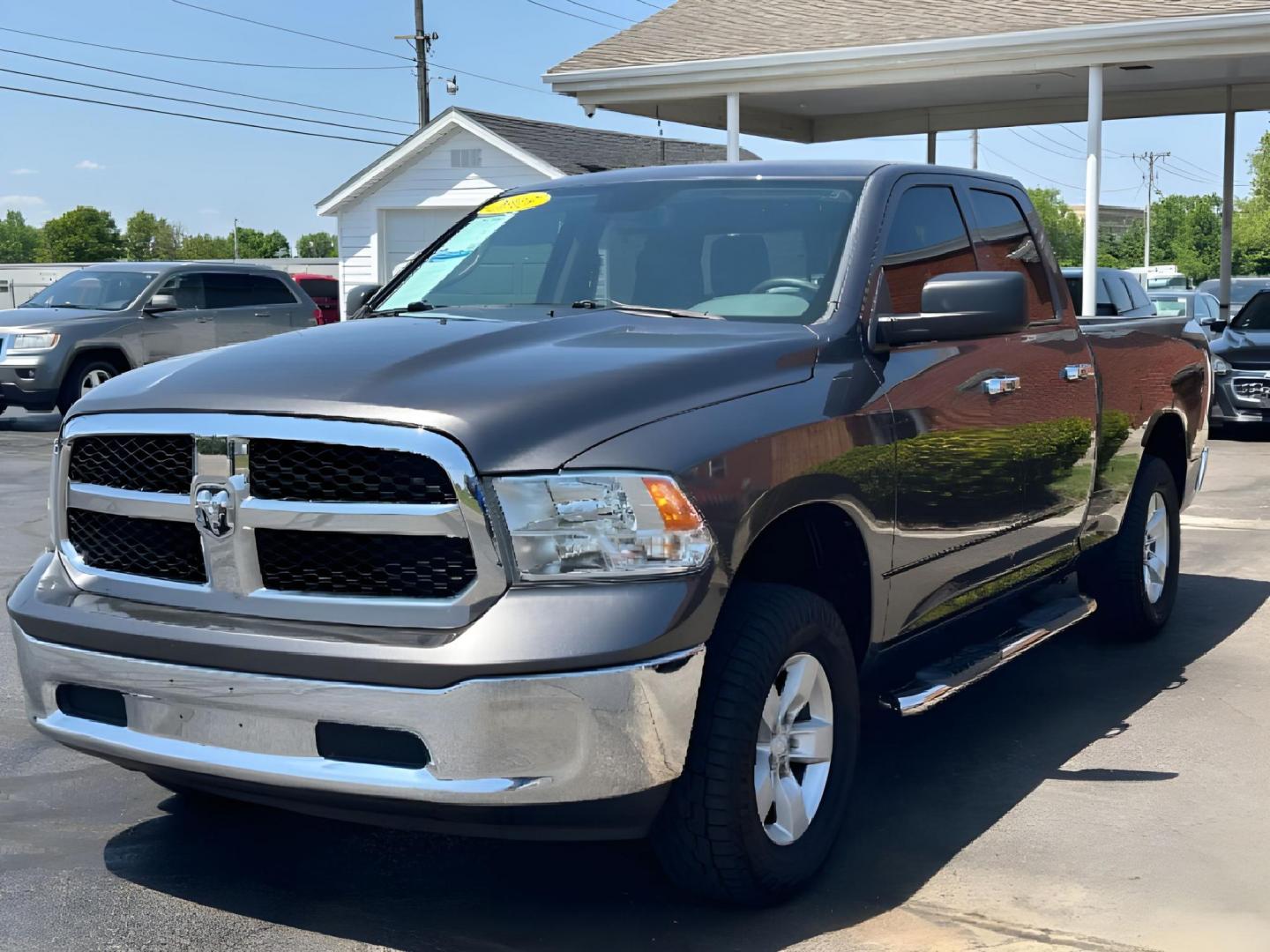 2015 Gray RAM 1500 (1C6RR7GT7FS) with an 5.7L V8 OHV 16V engine, 8-Speed Automatic transmission, located at 1099 N County Rd 25A, OH, 45373, (937) 908-9800, 40.057079, -84.212883 - Photo#10