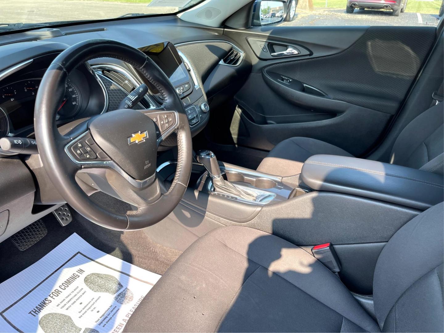 2016 Blue Velvet Metallic Chevrolet Malibu 1LT (1G1ZE5ST7GF) with an 1.5L L4 DOHC 16V engine, 6-Speed Automatic transmission, located at 4508 South Dixie Dr, Moraine, OH, 45439, (937) 908-9800, 39.690136, -84.216438 - Photo#8