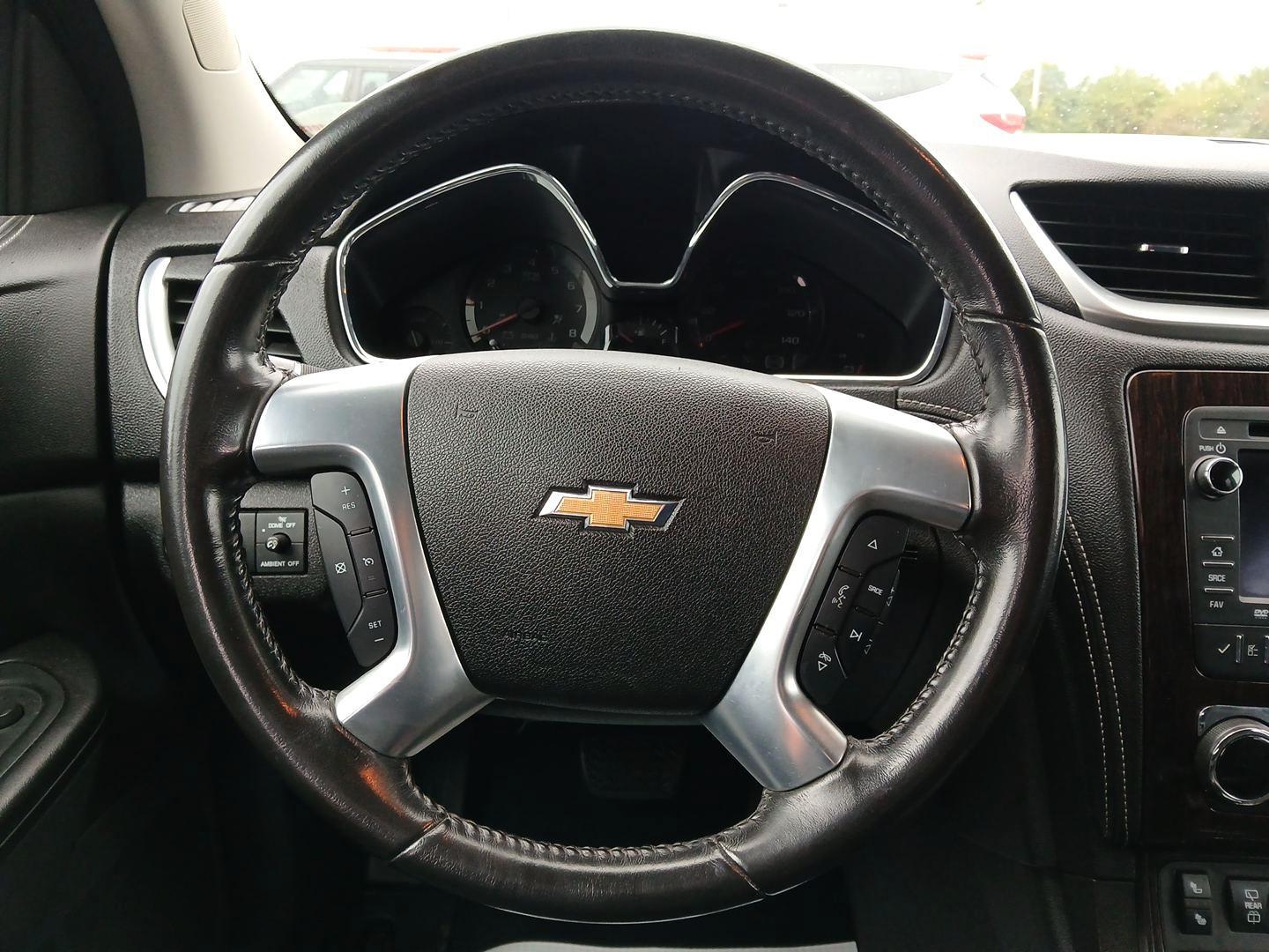 2016 Chevrolet Traverse 2LT AWD (1GNKVHKD6GJ) with an 3.6L V6 DOHC 24V engine, 6-Speed Automatic transmission, located at 401 Woodman Dr, Riverside, OH, 45431, (937) 908-9800, 39.760899, -84.123421 - Third Row - Photo#15